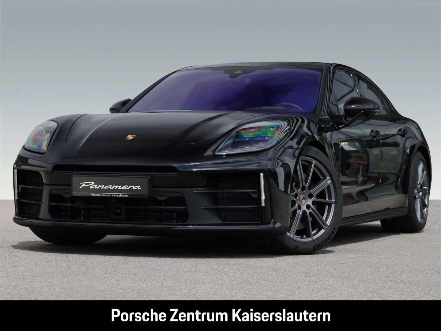 Porsche-Panamera-image-0
