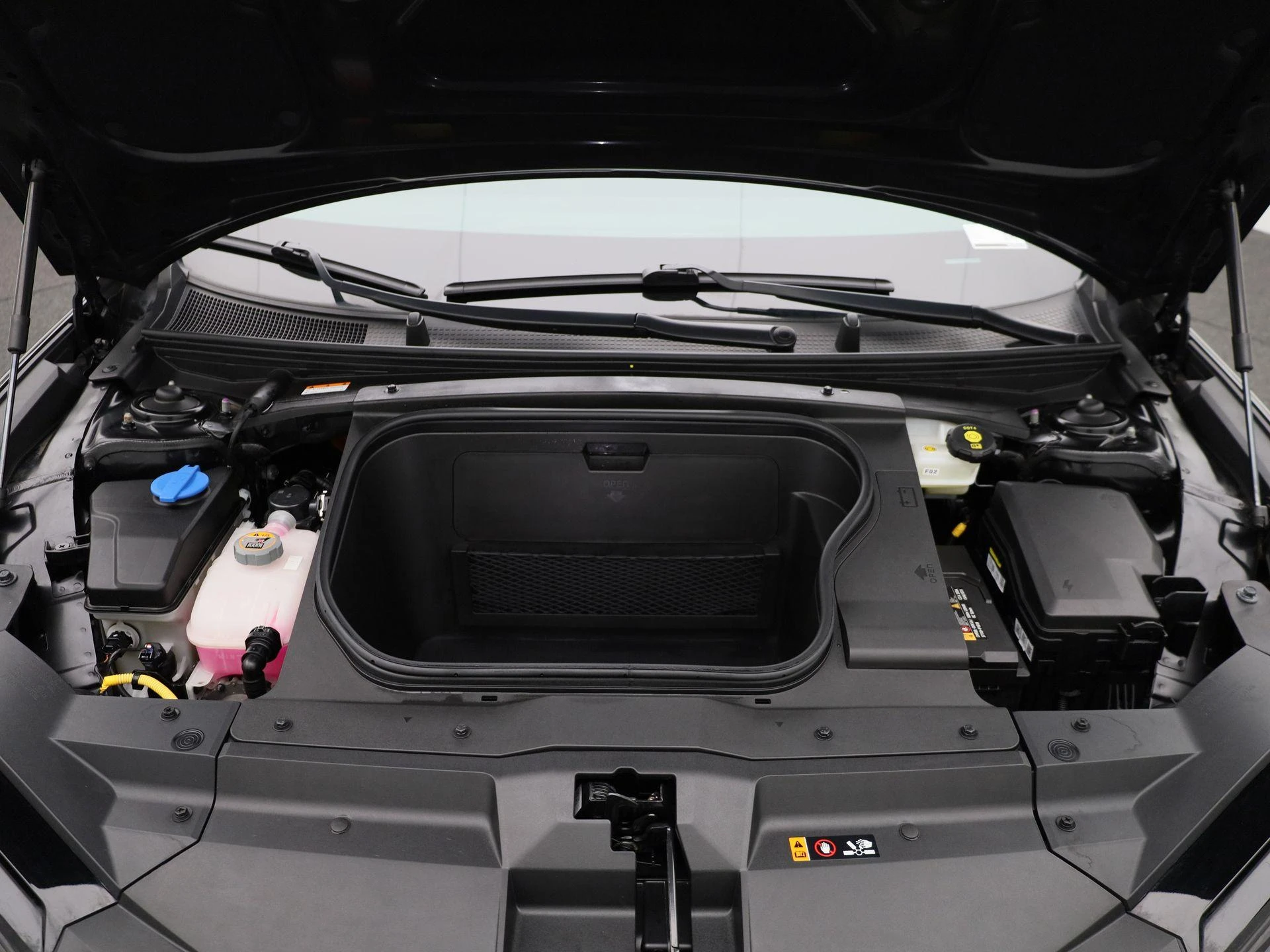 Hyundai-IONIQ 6-image-40