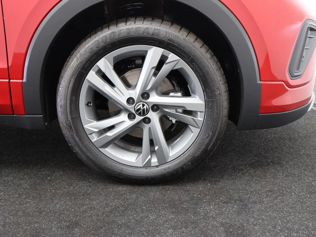 Volkswagen-T-Cross-image-9