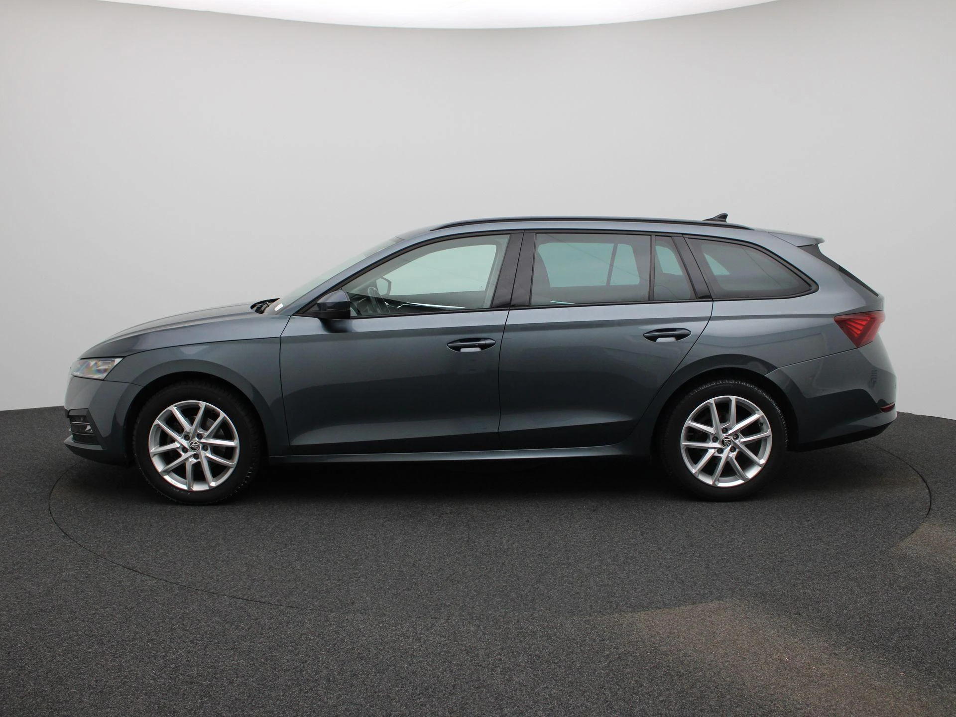 Škoda-Octavia-image-3