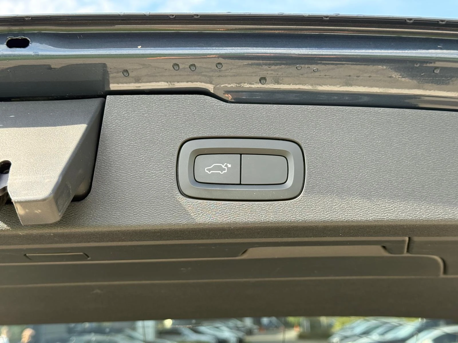 Volvo-V60-image-12