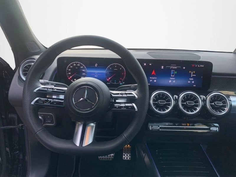 Mercedes-Benz GLB 200 d AMG PANO TEMPO 360° AHK SITZHZG NIGHT AMG Line