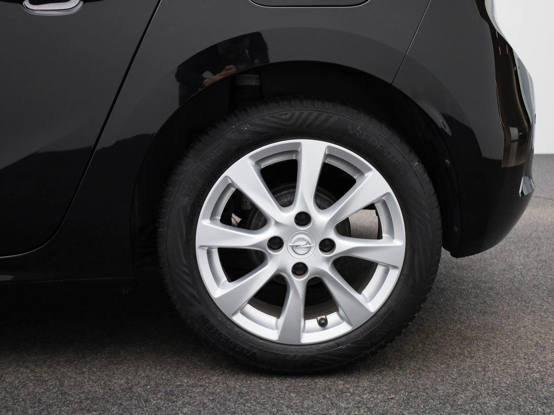 Opel-Corsa-image-22
