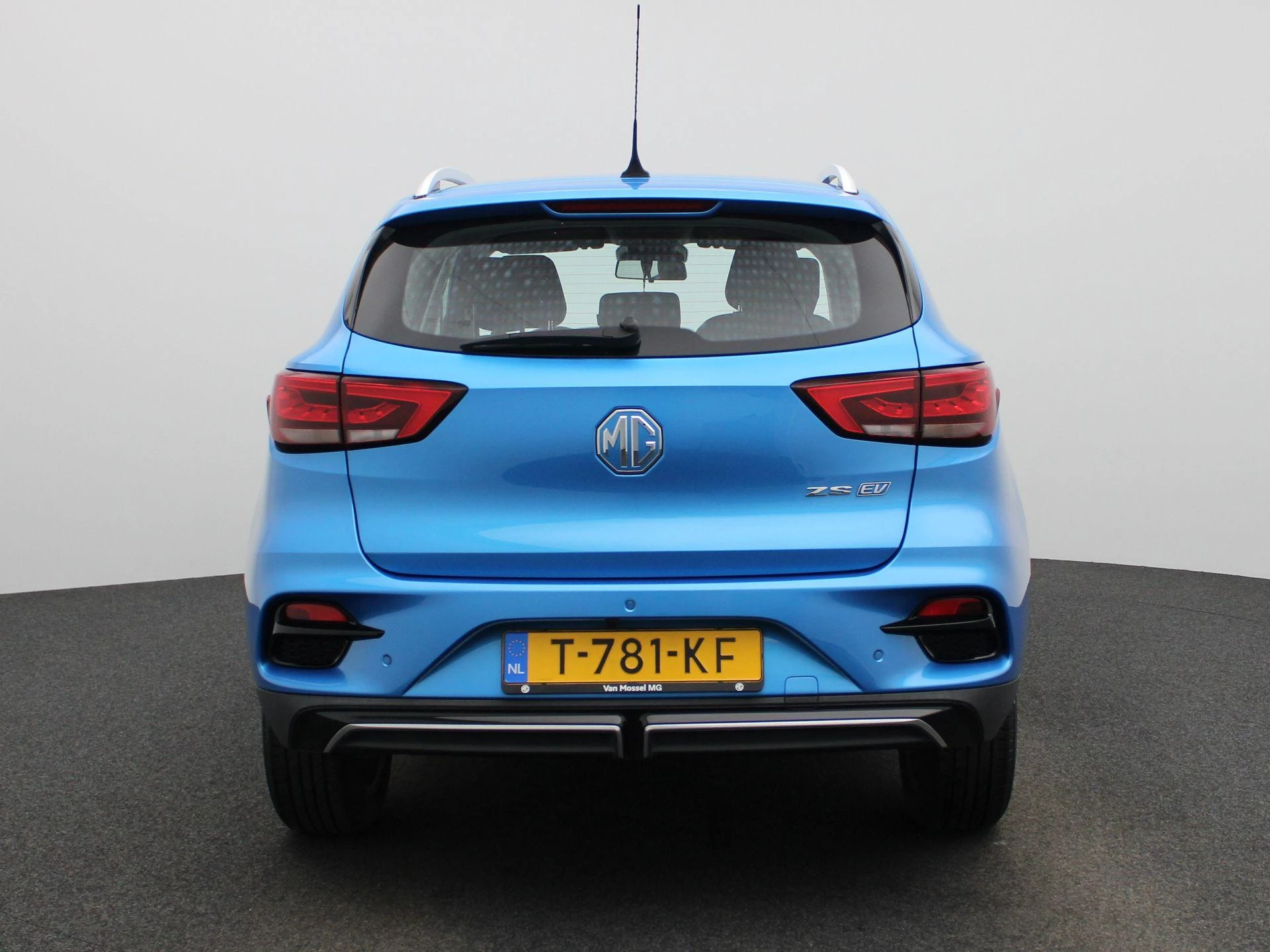 MG-ZS EV-image-4