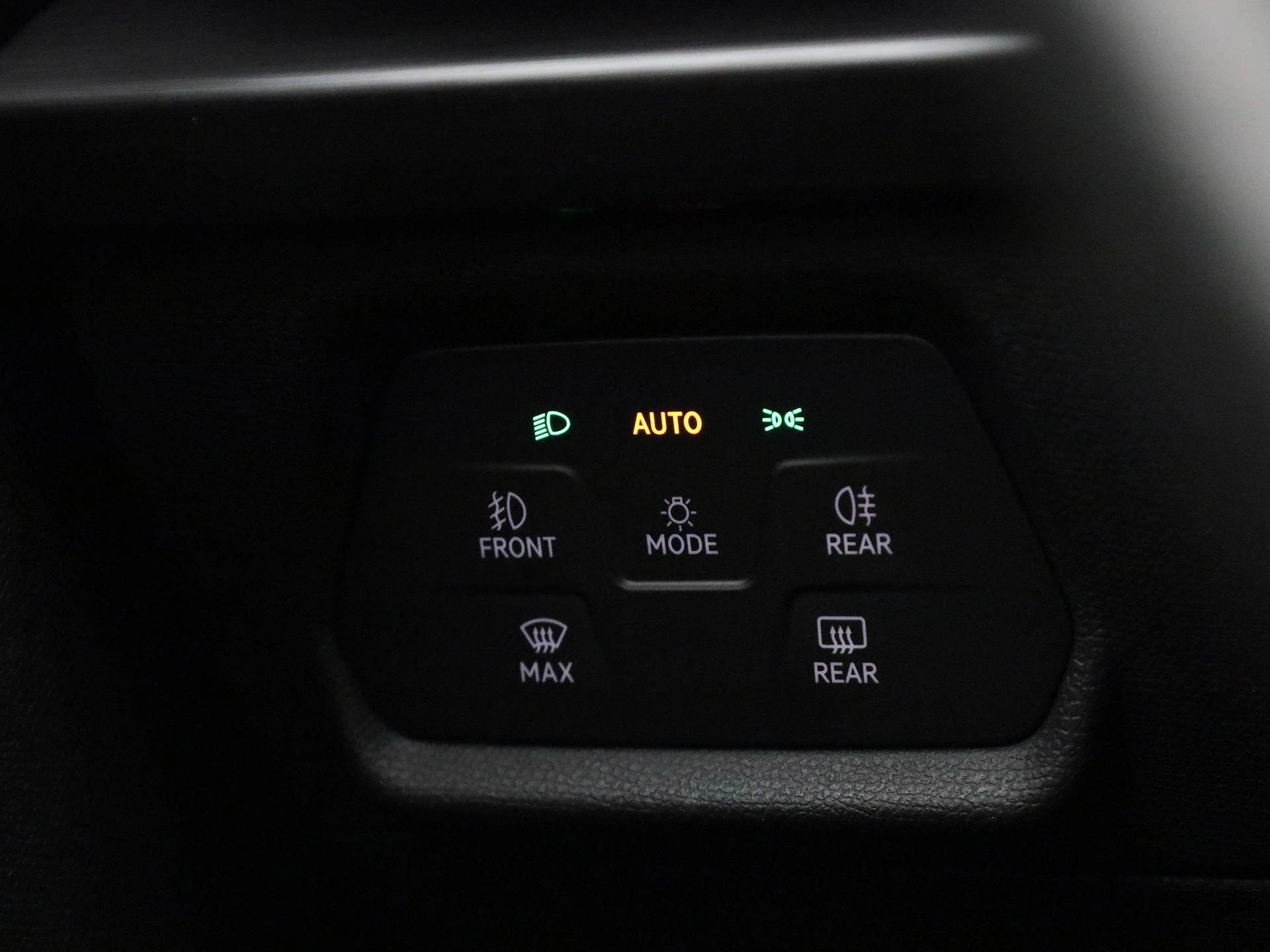 CUPRA Formentor 1.4 TSI e-Hybrid Essential