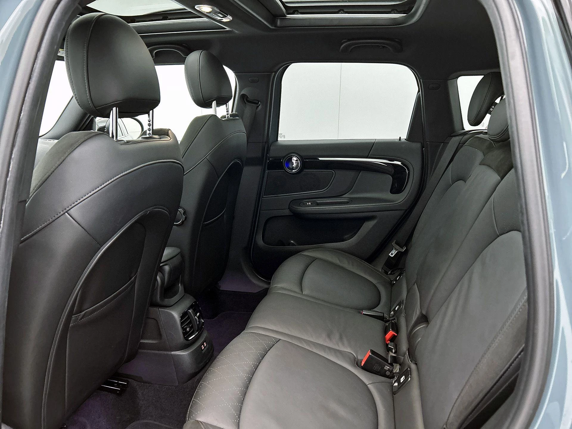 MINI-Countryman-image-28