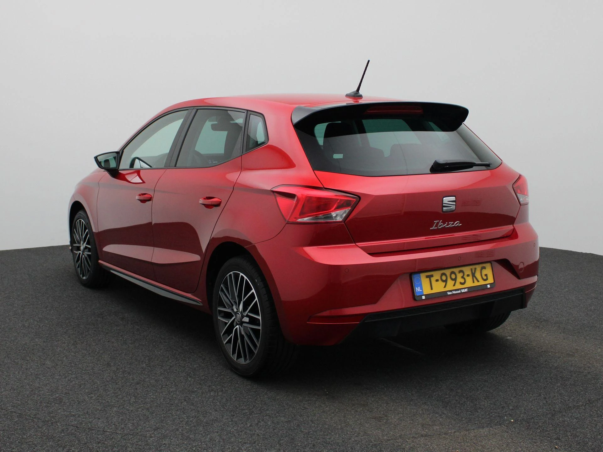 SEAT-Ibiza-image-1