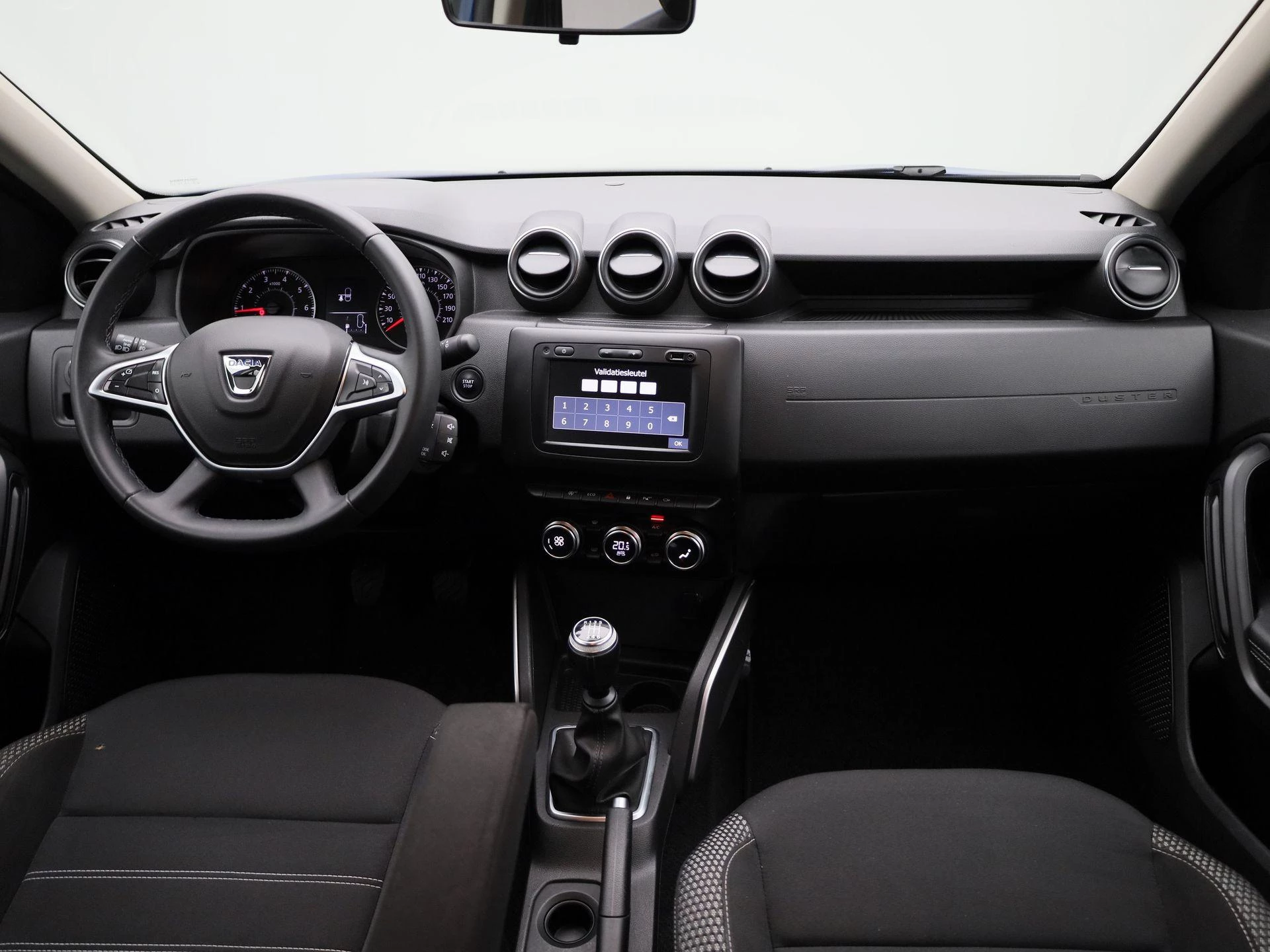 Dacia-Duster-image-33