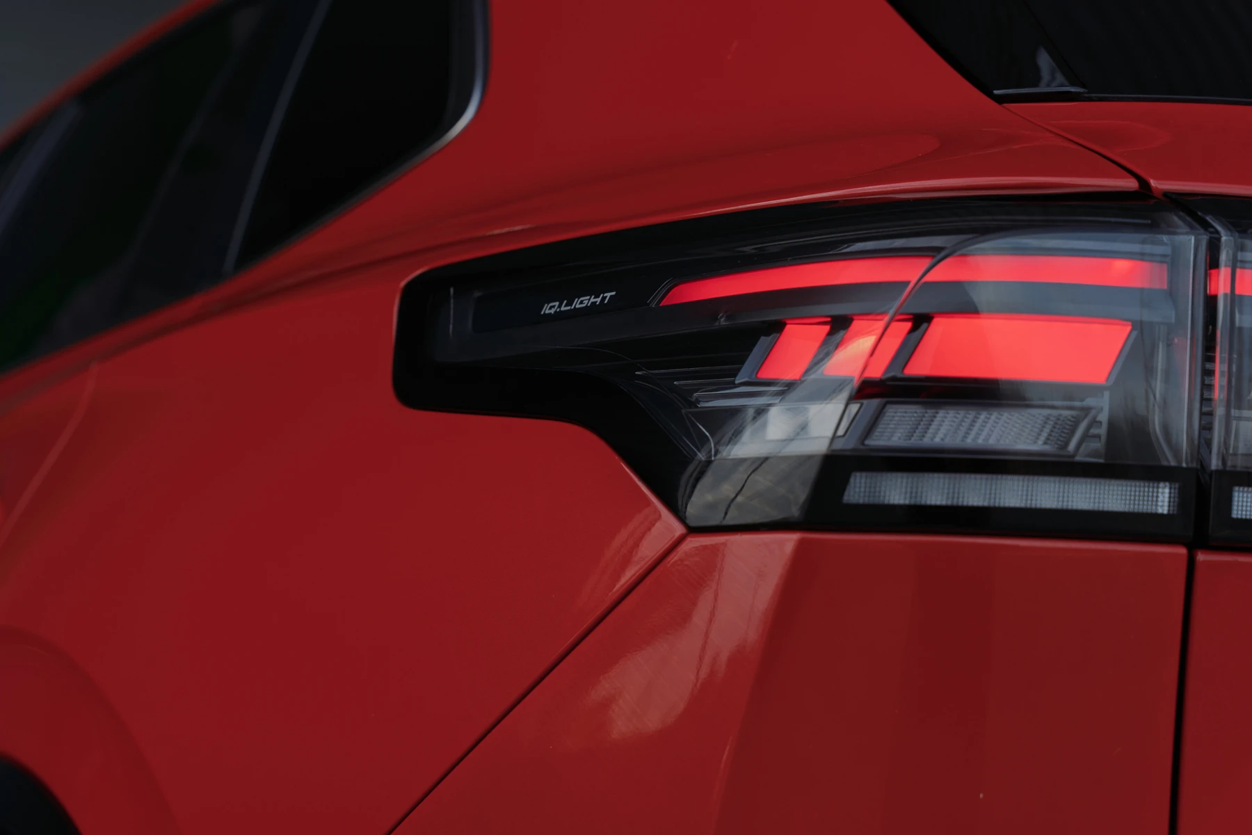 Volkswagen-Tiguan-image-26