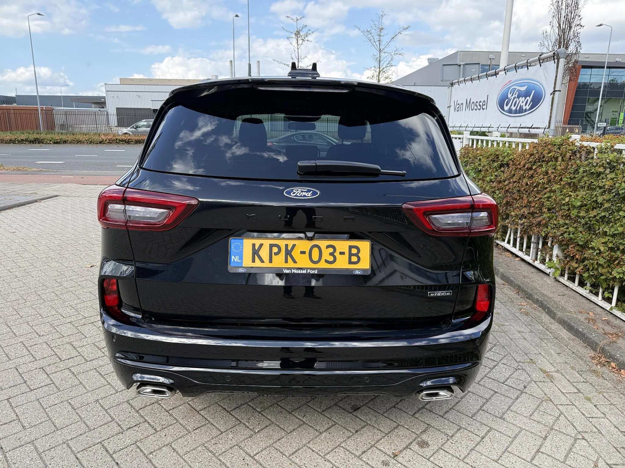 Ford-Kuga-image-2