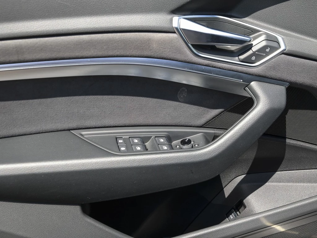 Audi e-tron 55 S line Matrix ACC AHK 360° Head-up