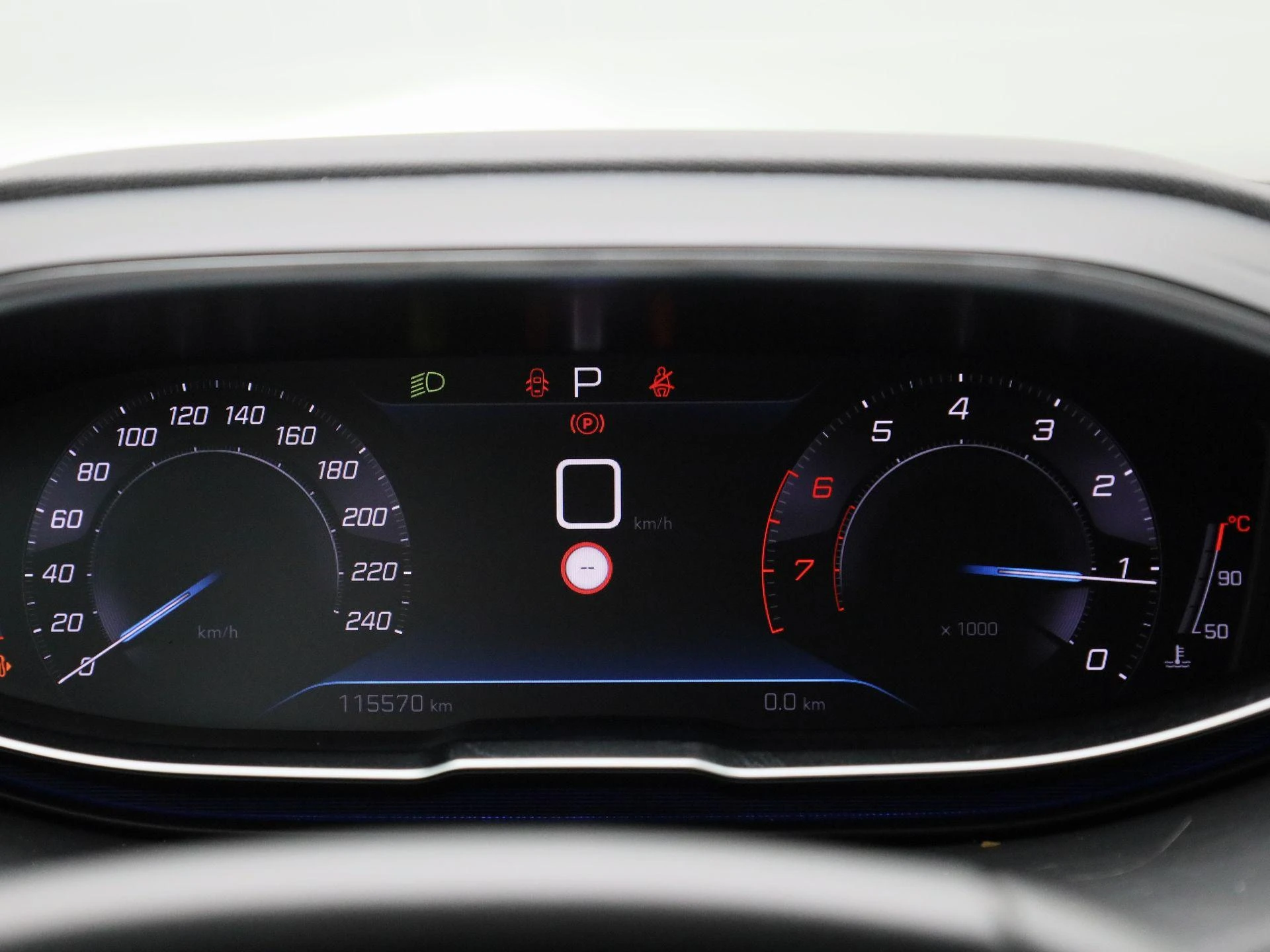 Peugeot-5008-image-7