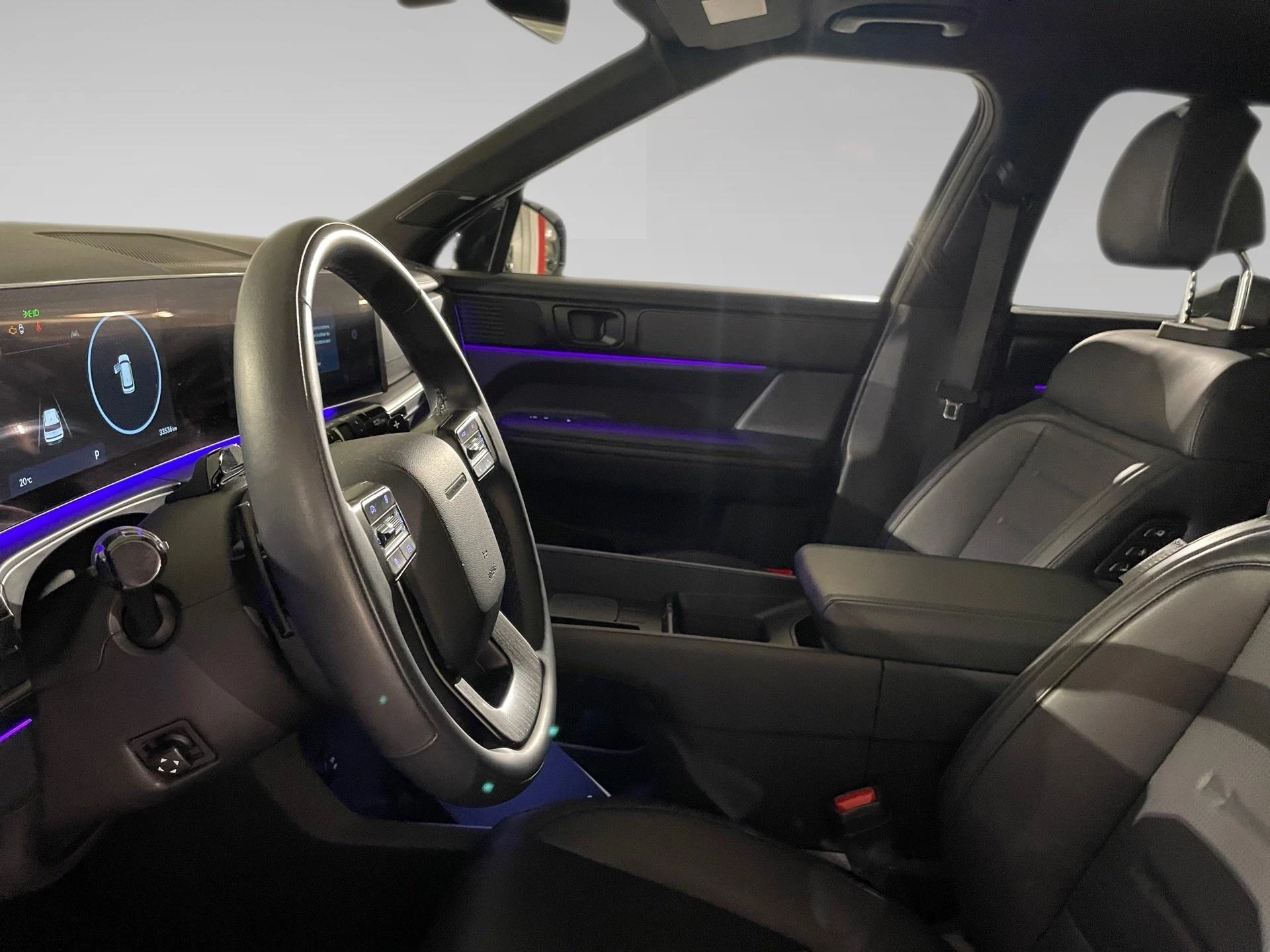 Hyundai-Santa Fe-image-3