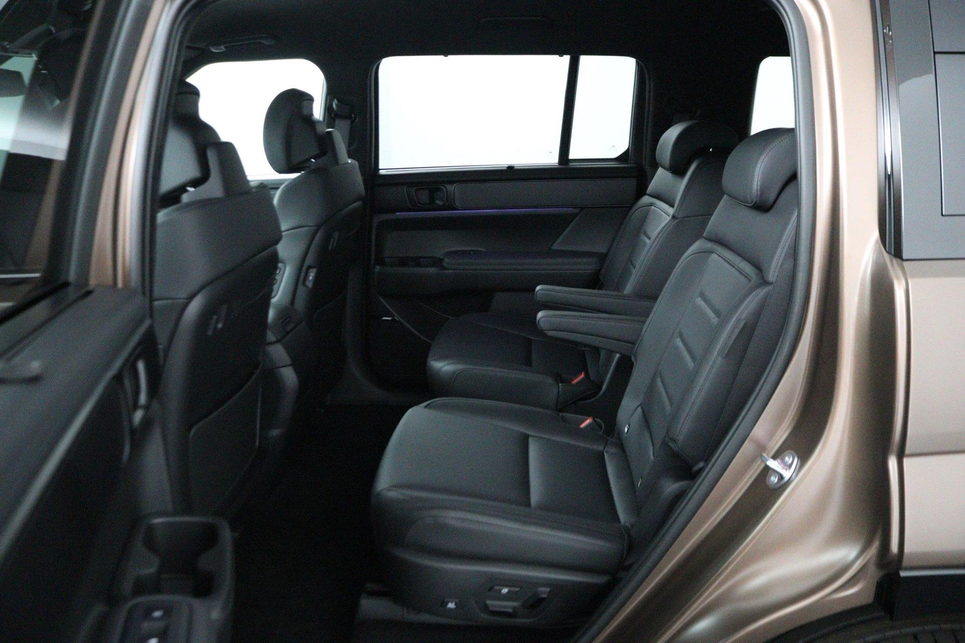 Hyundai-Santa Fe-image-28