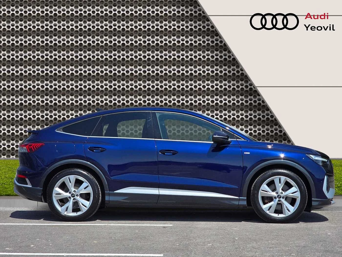 Audi-Q4 Sportback e-tron-image-3