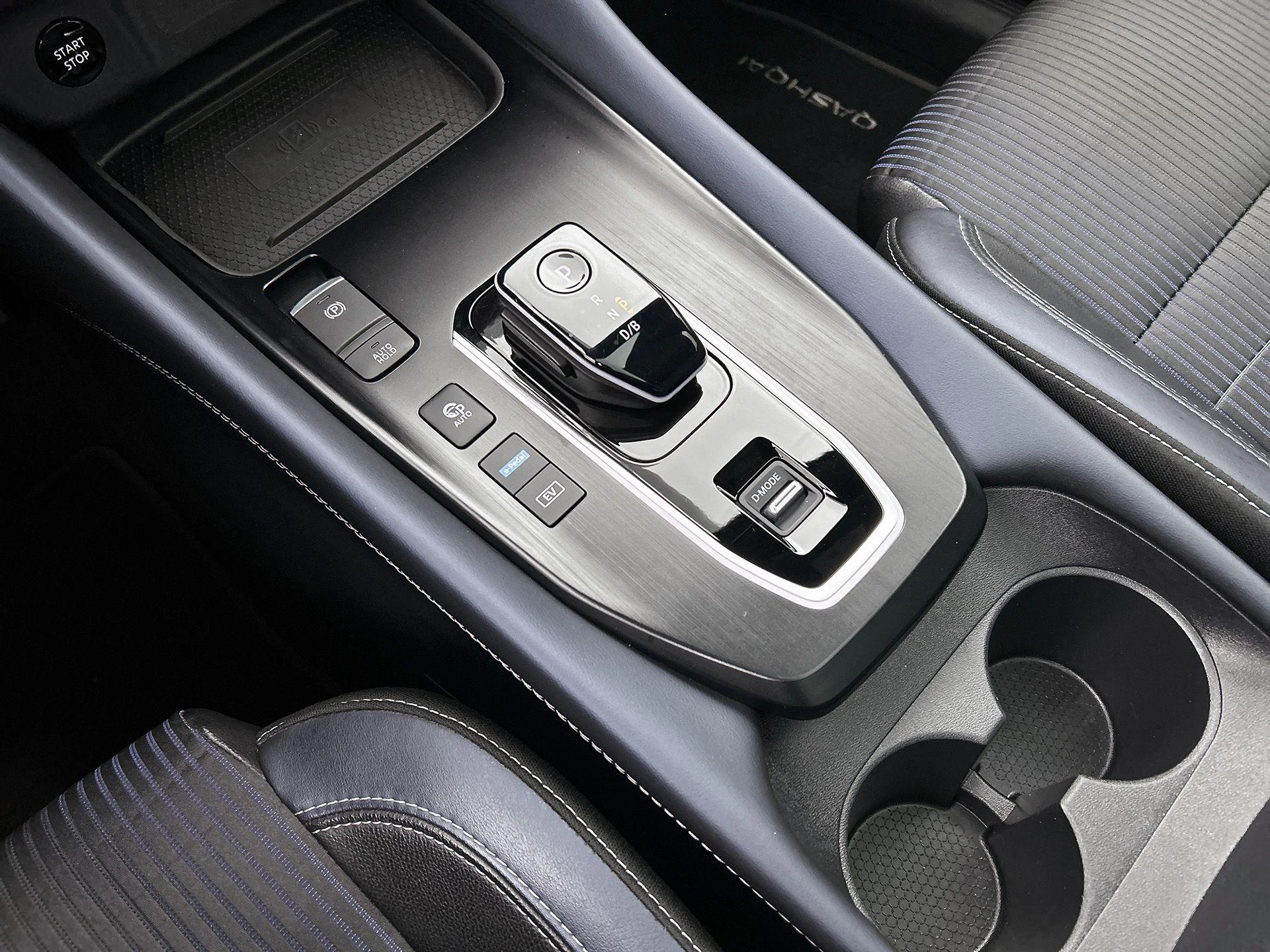 Nissan-QASHQAI-image-33