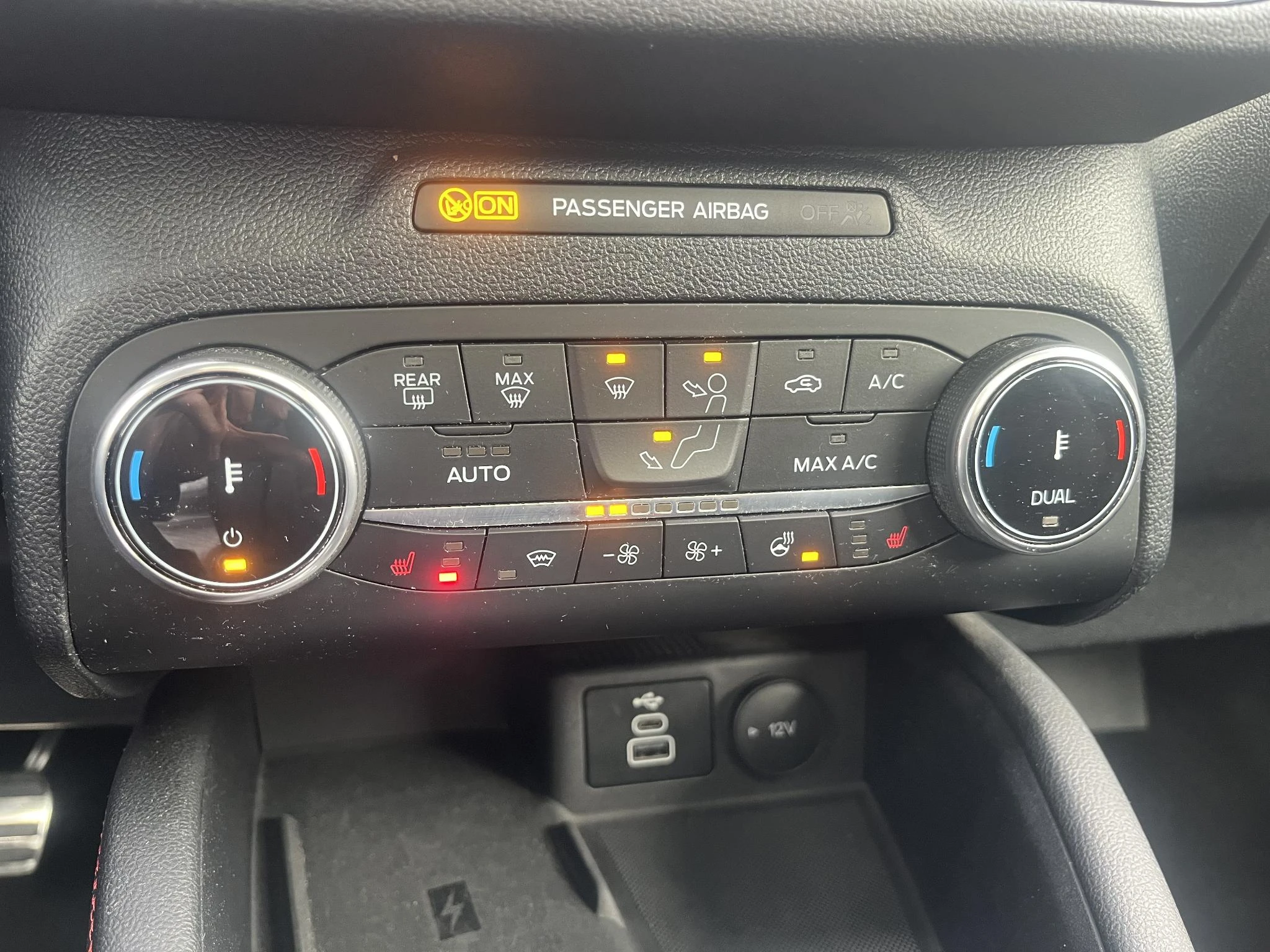 Ford-Kuga-image-21