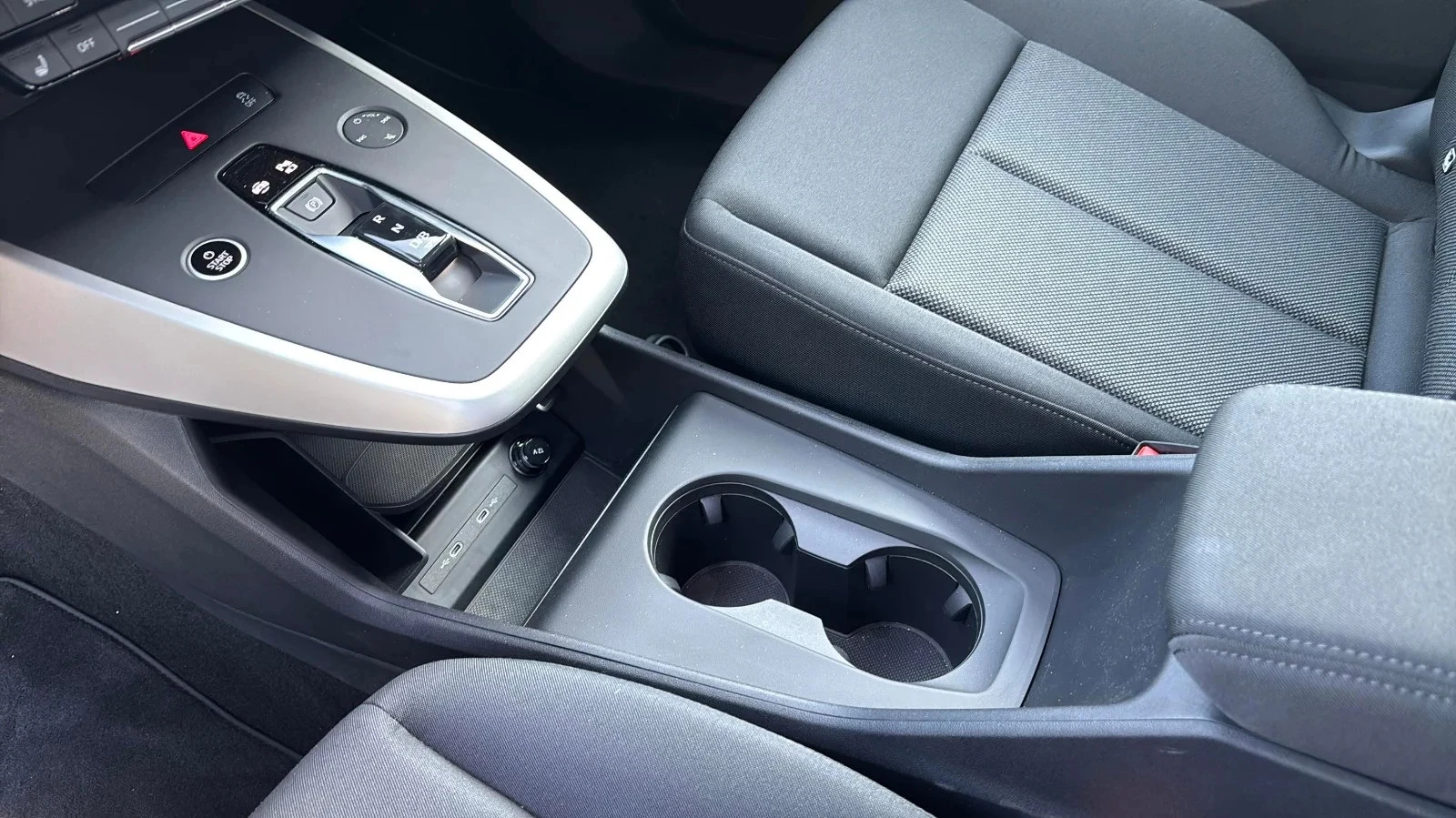 Audi-Q4 e-tron-image-10