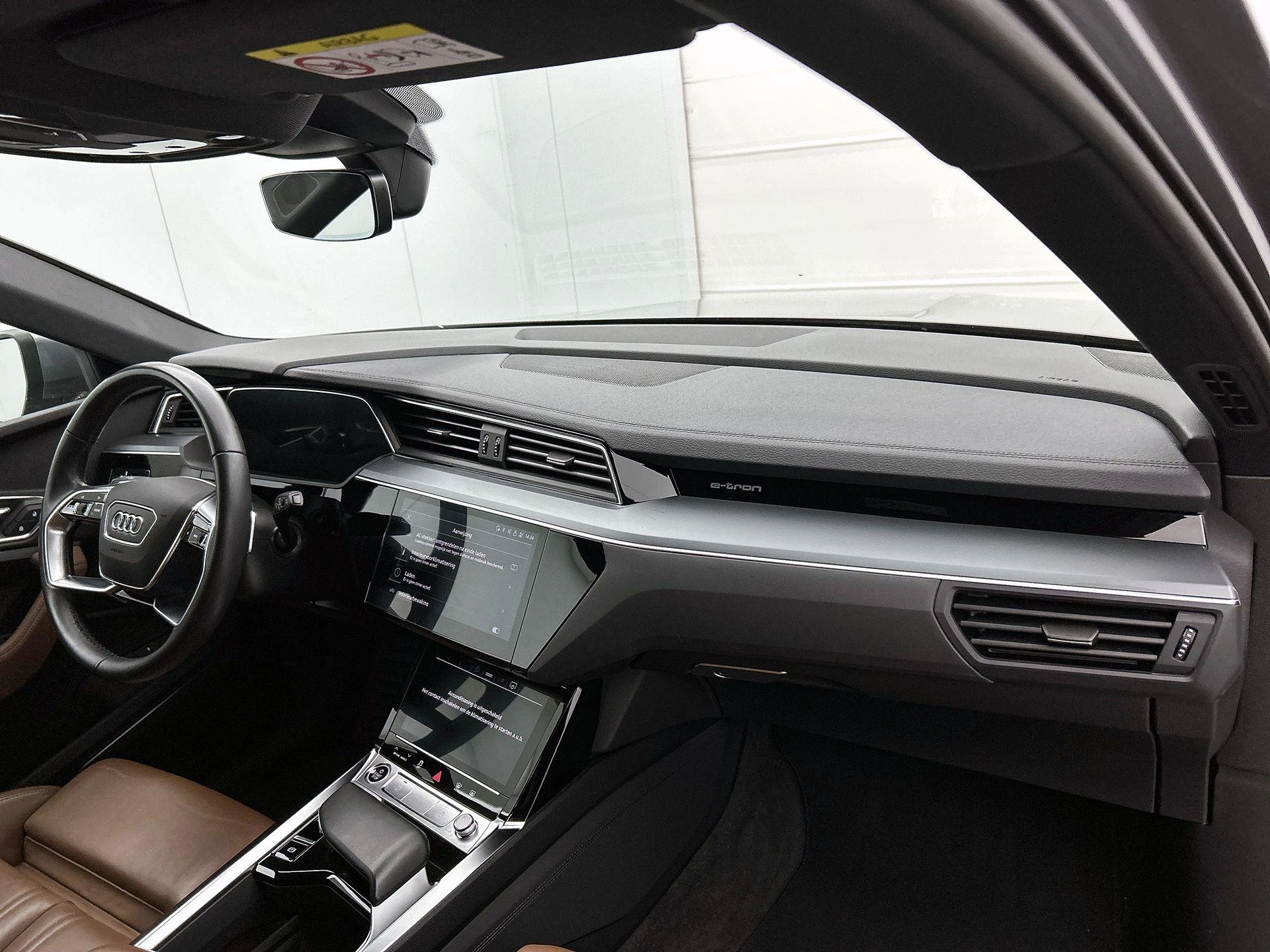 Audi-e-tron-image-16
