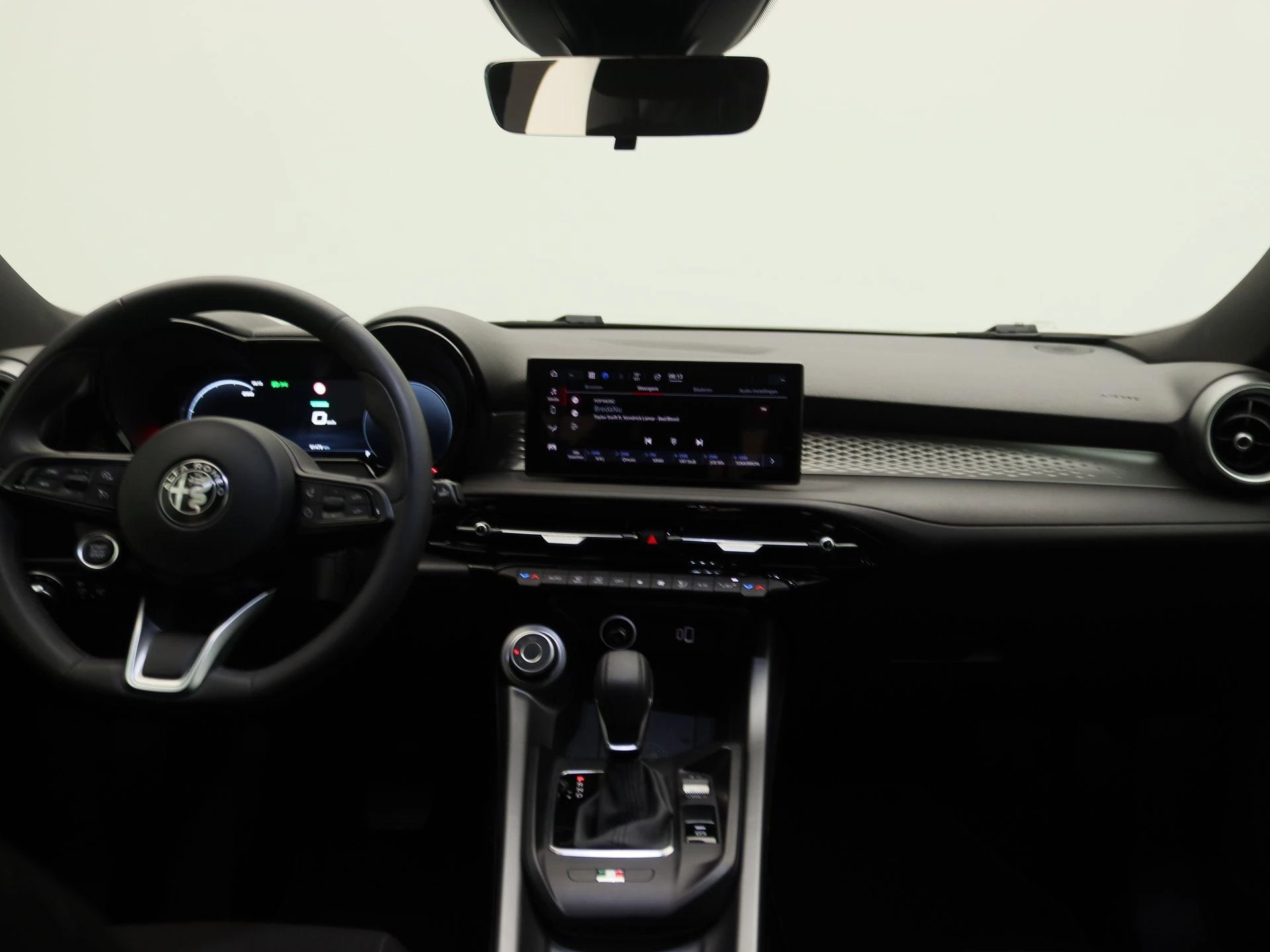 Alfa Romeo Tonale 1.5T Hybrid Super