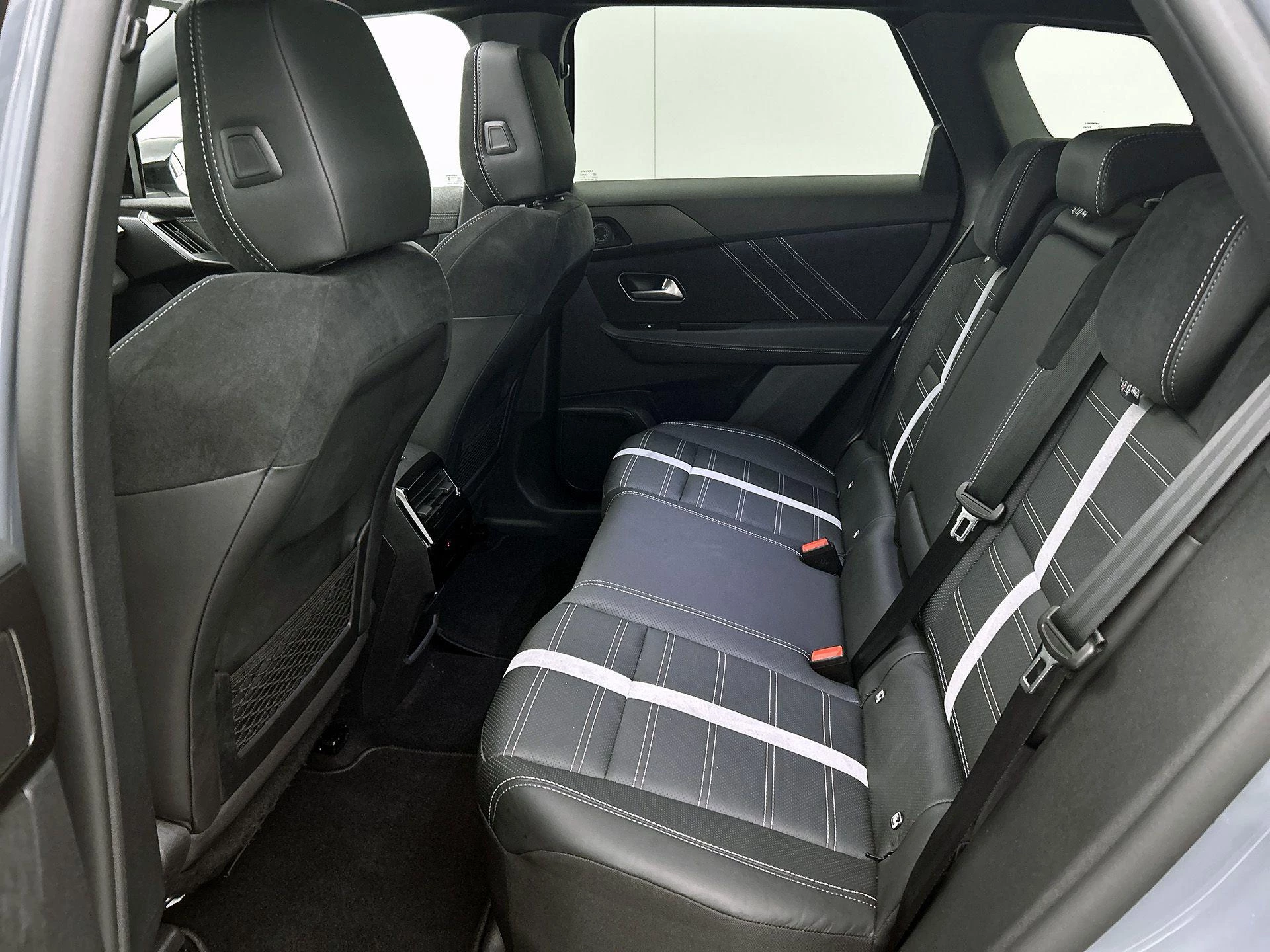 Opel Grandland 1.6 Turbo Plug-in-Hybrid Business Edition