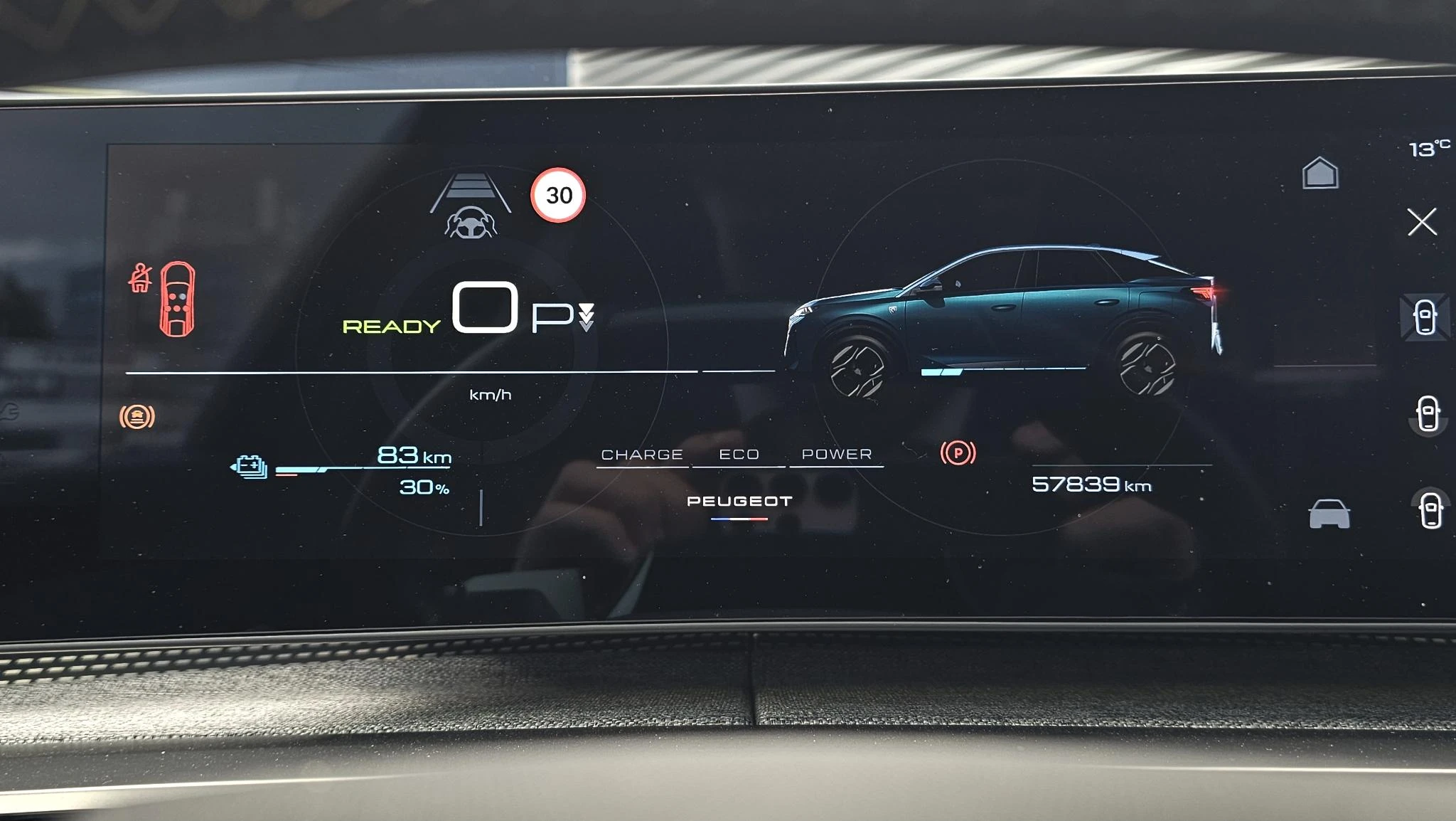 Peugeot-e-3008-image-13