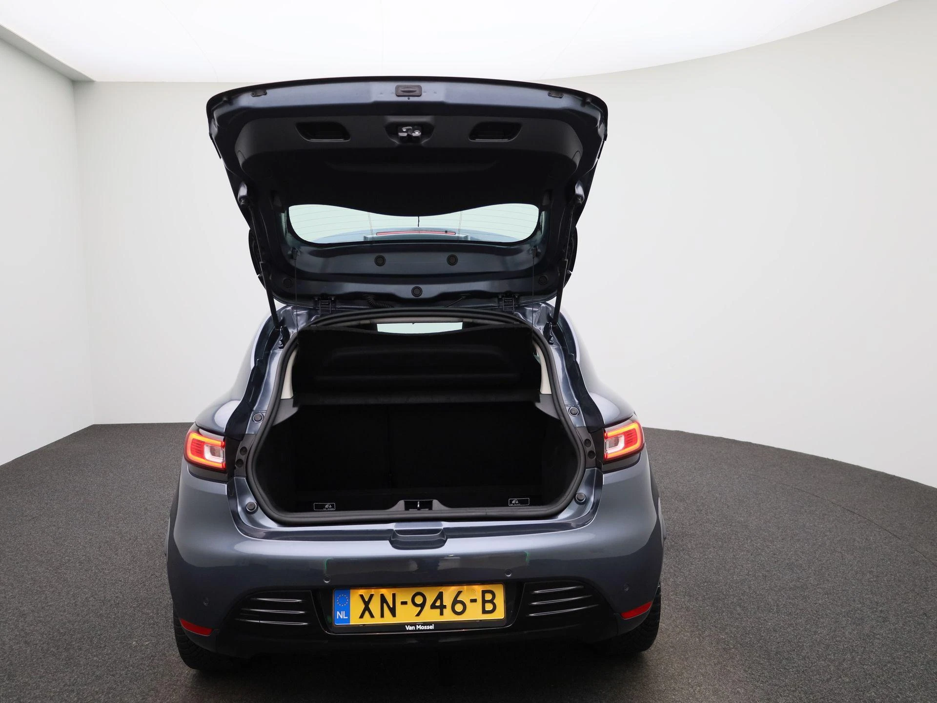 Renault-Clio-image-11
