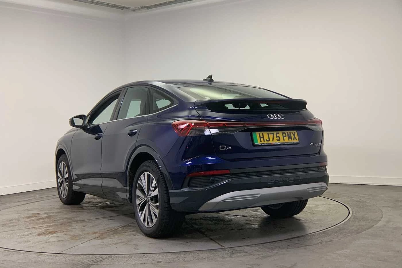 Audi-Q4 Sportback e-tron-image-2