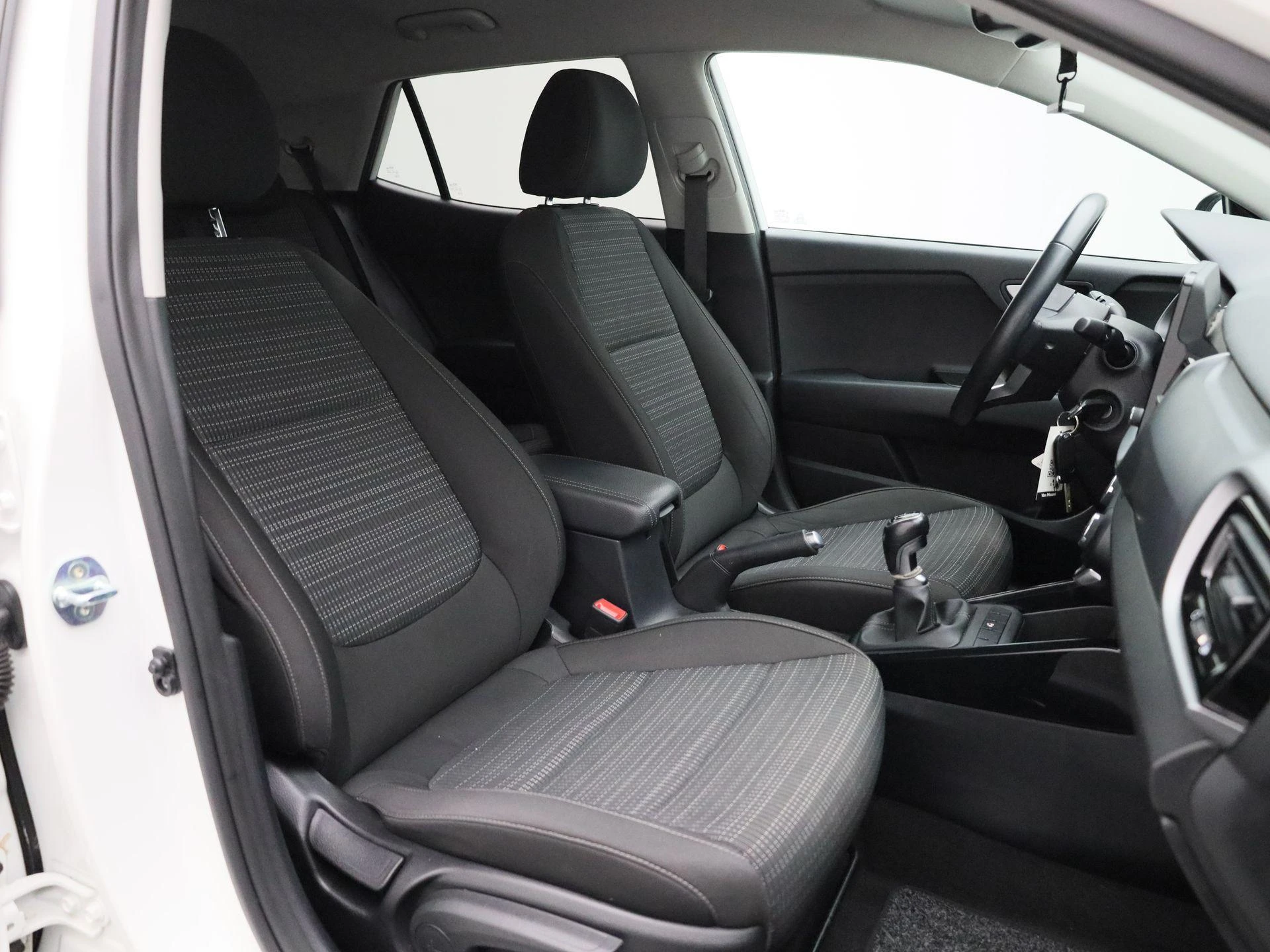 Kia-Stonic-image-30
