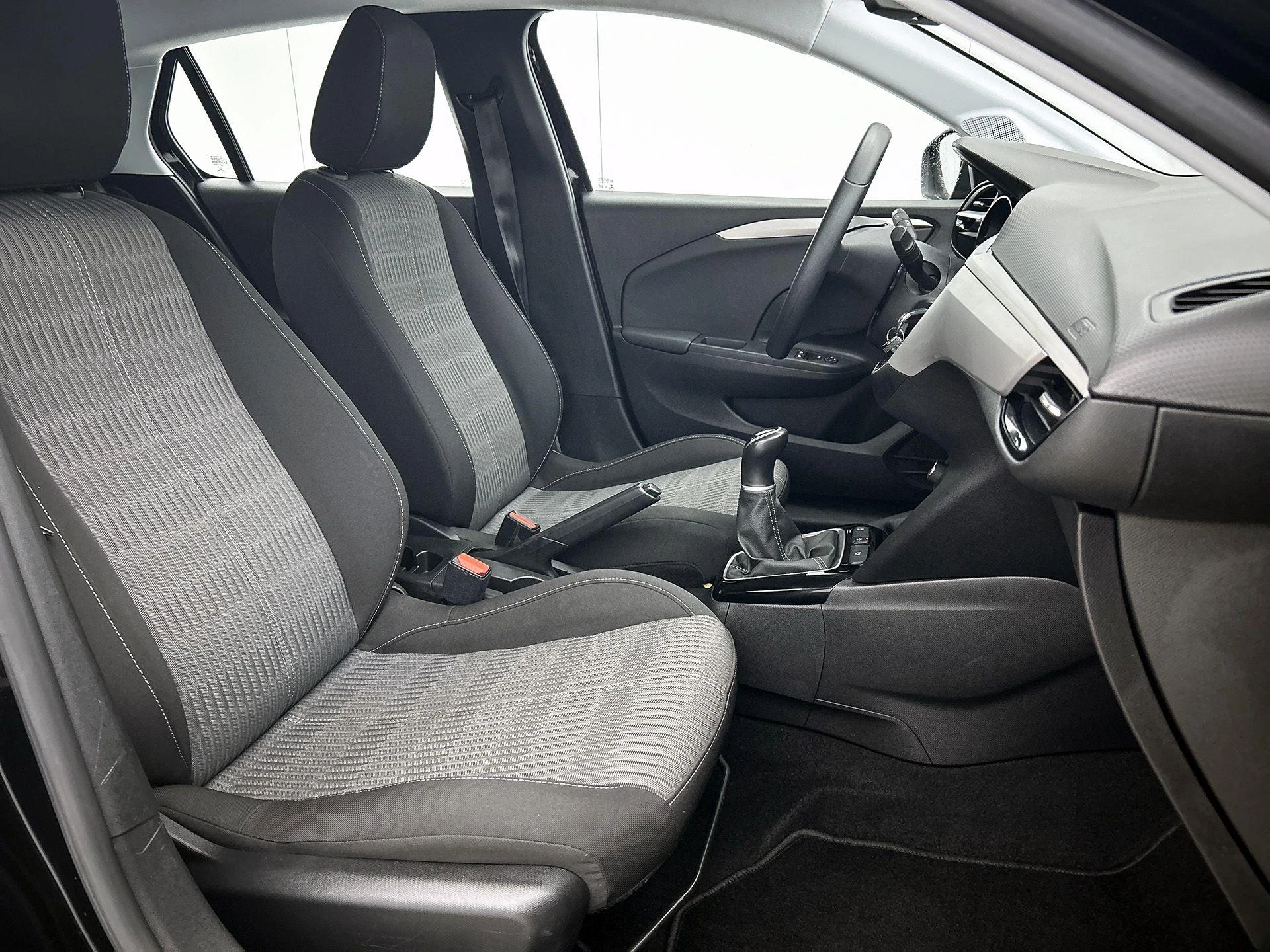 Opel-Corsa-image-33