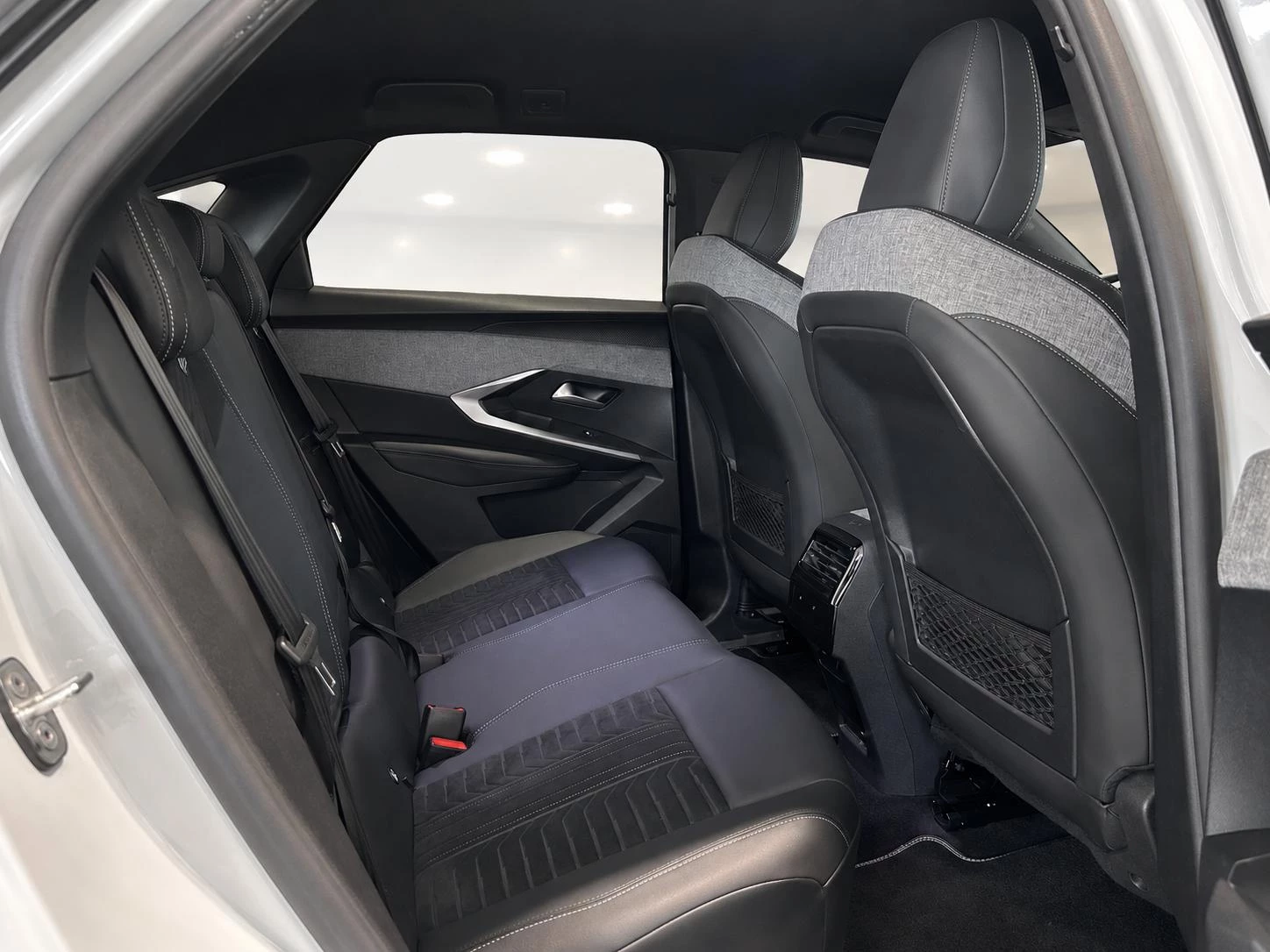 Peugeot 3008 1.2 Hybrid 136 GT