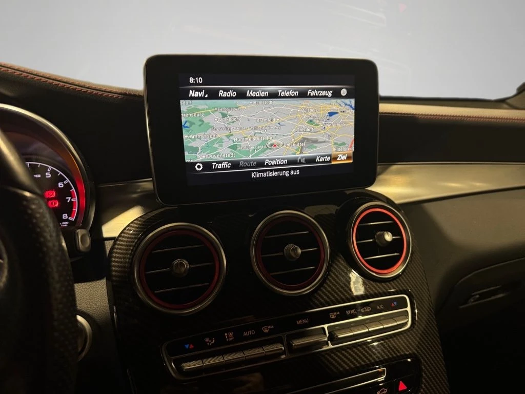 Mercedes-AMG-GLC 43 AMG-image-6