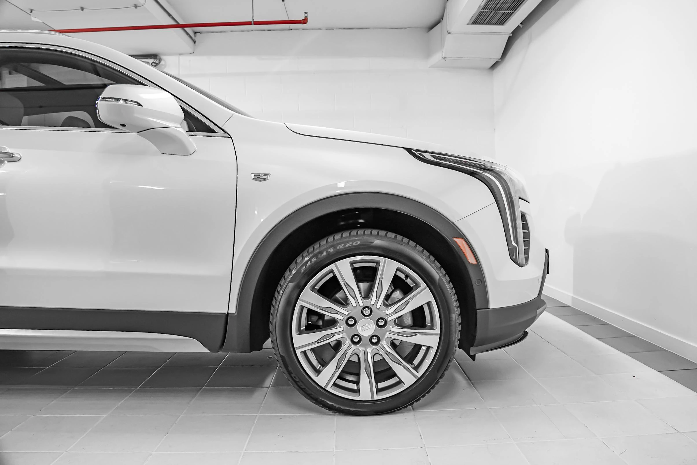Cadillac-XT4-image-12