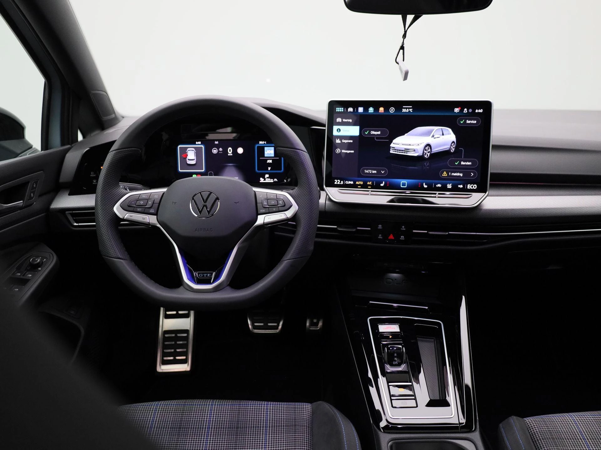 Volkswagen-Golf-image-6