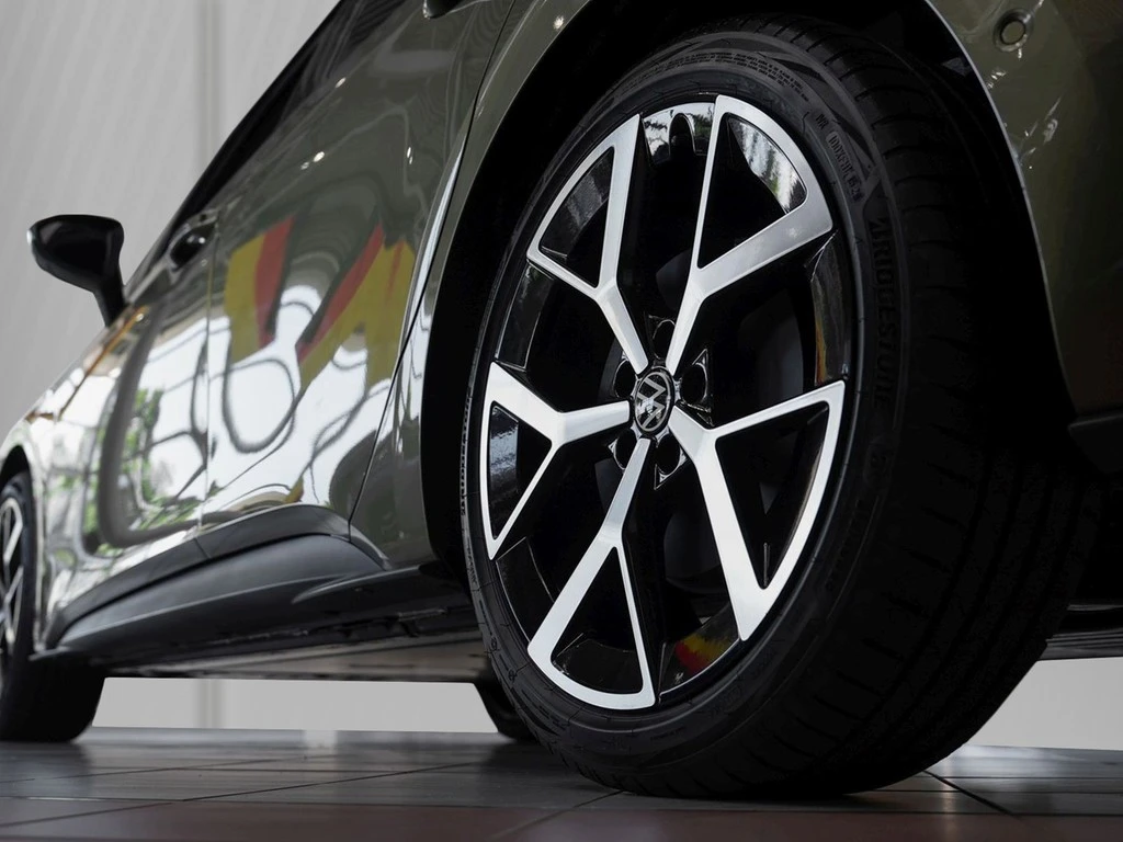 Volkswagen-ID.3 Neo-image-4