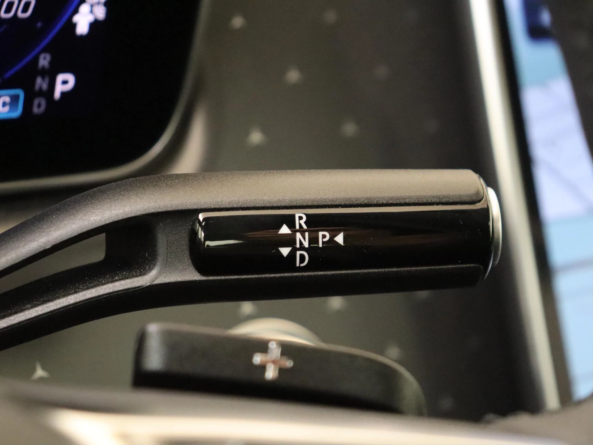 Mercedes-Benz EQE 300 Business Solution Luxury 90 kWh