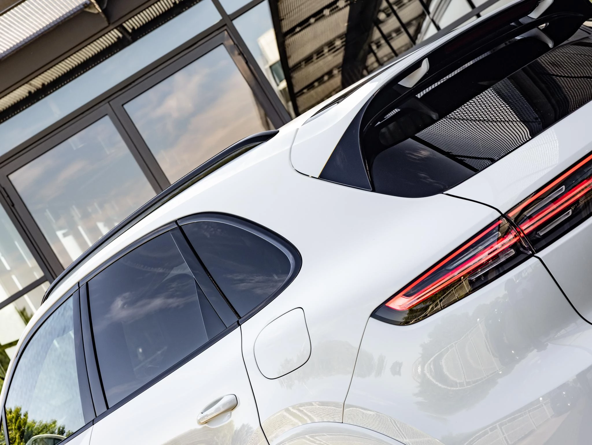 Porsche-Cayenne-image-46