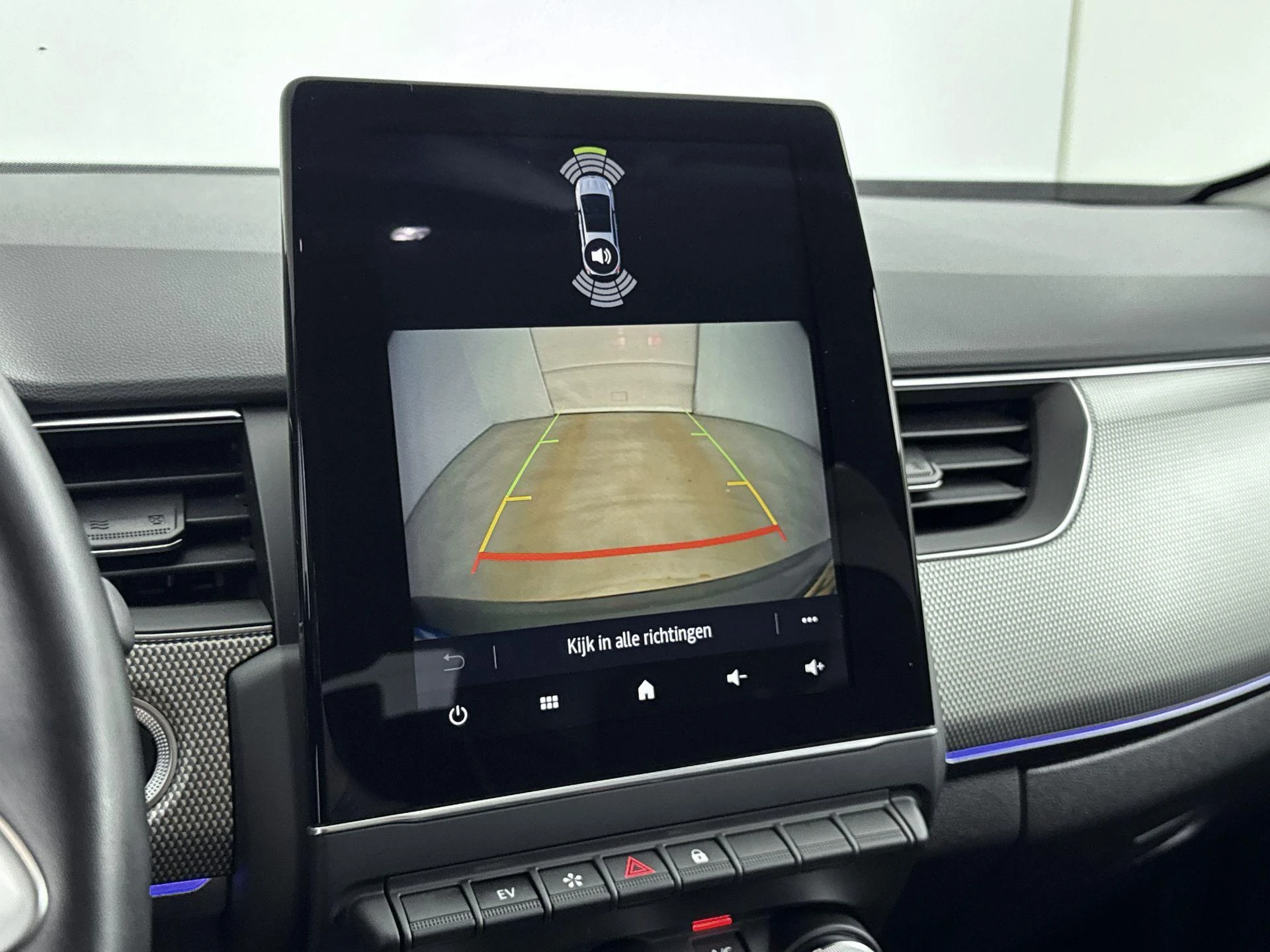 Renault-Arkana-image-10