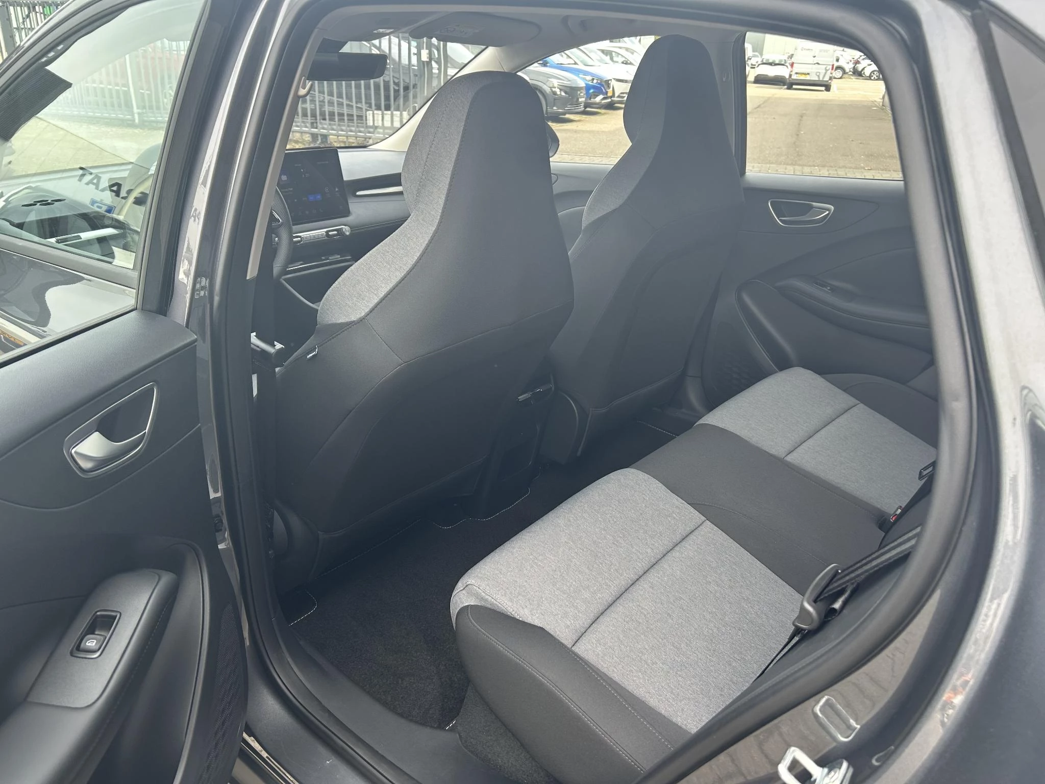 MG-MG4 EV Urban-image-9