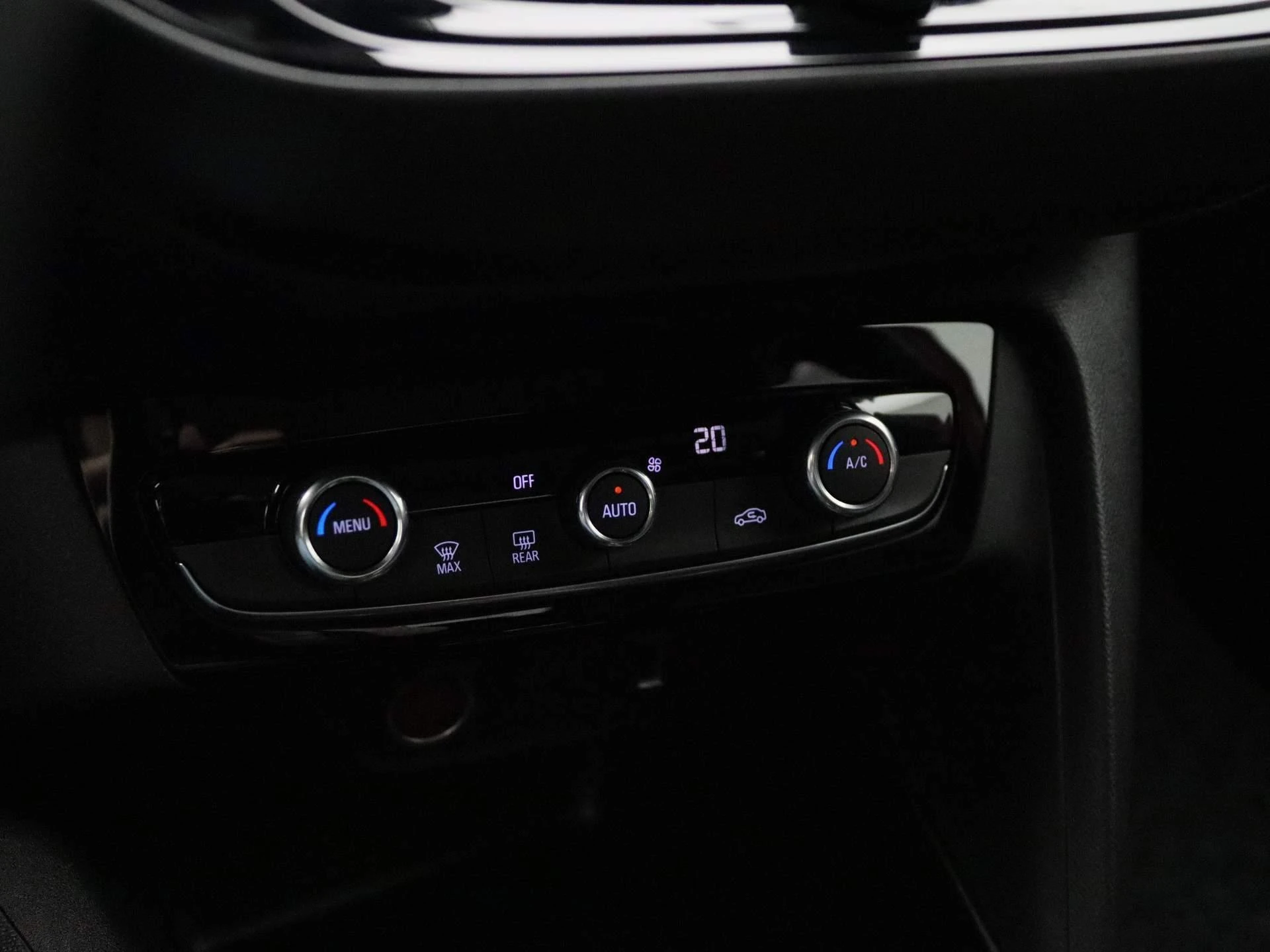 Opel-Corsa-e-image-19
