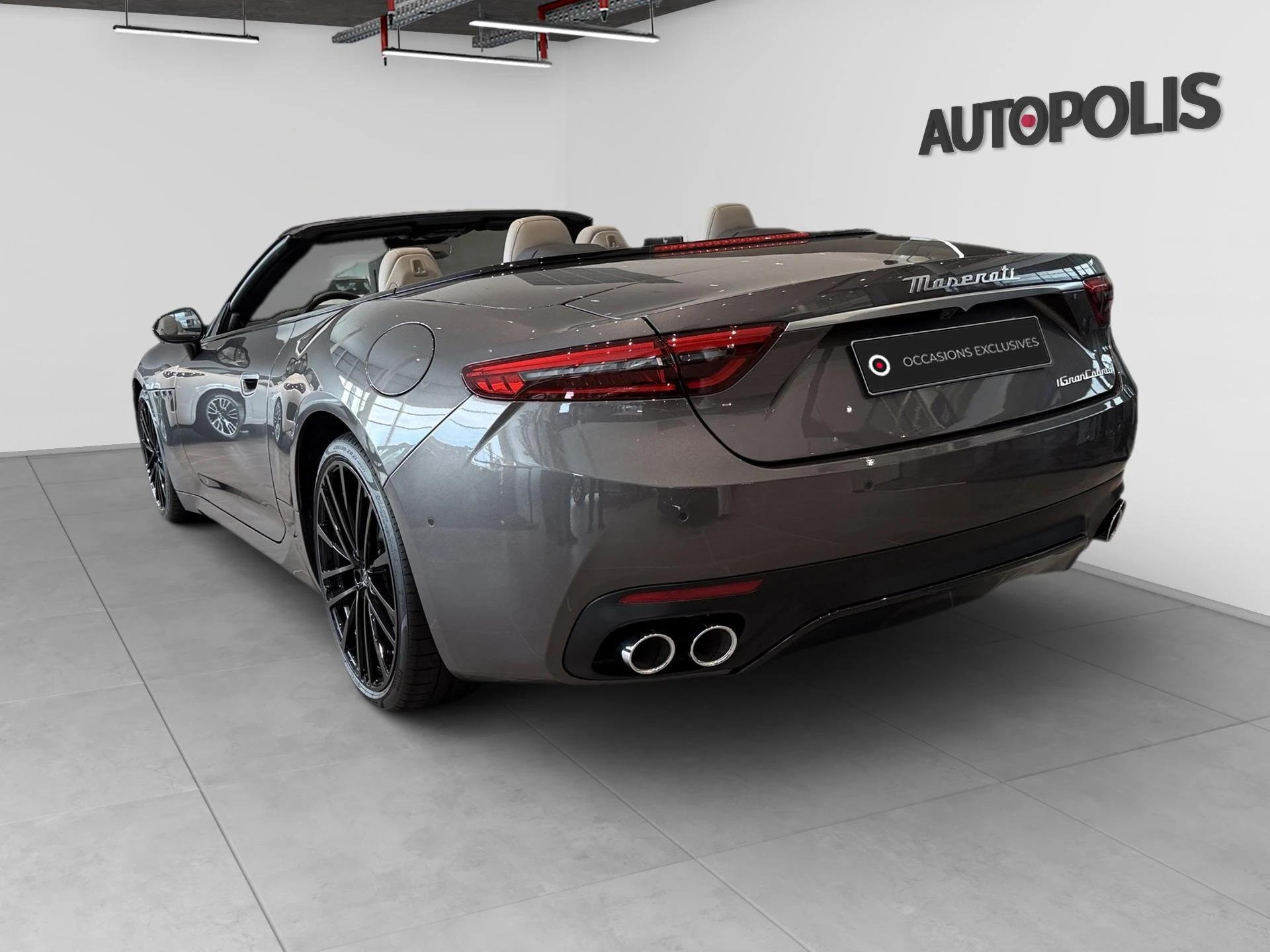 Maserati-GranCabrio-image-12