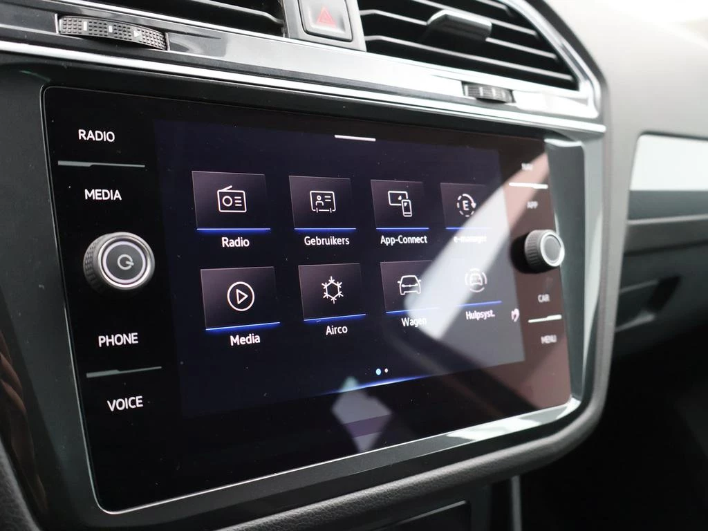 Volkswagen Tiguan eHybrid Tiguan eHybrid 1.4 PHEV Life 204PK *AUTOMAAT*ACC*PDC*VIRTUAL COCKPIT*APP-CONNECT*...*