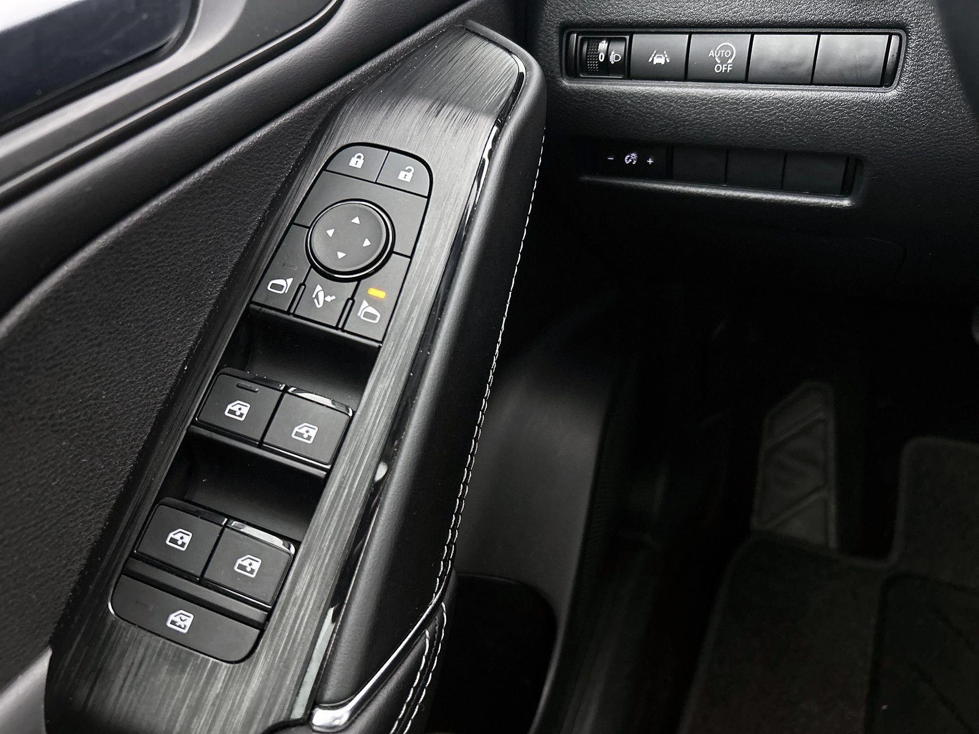 Nissan-QASHQAI-image-32