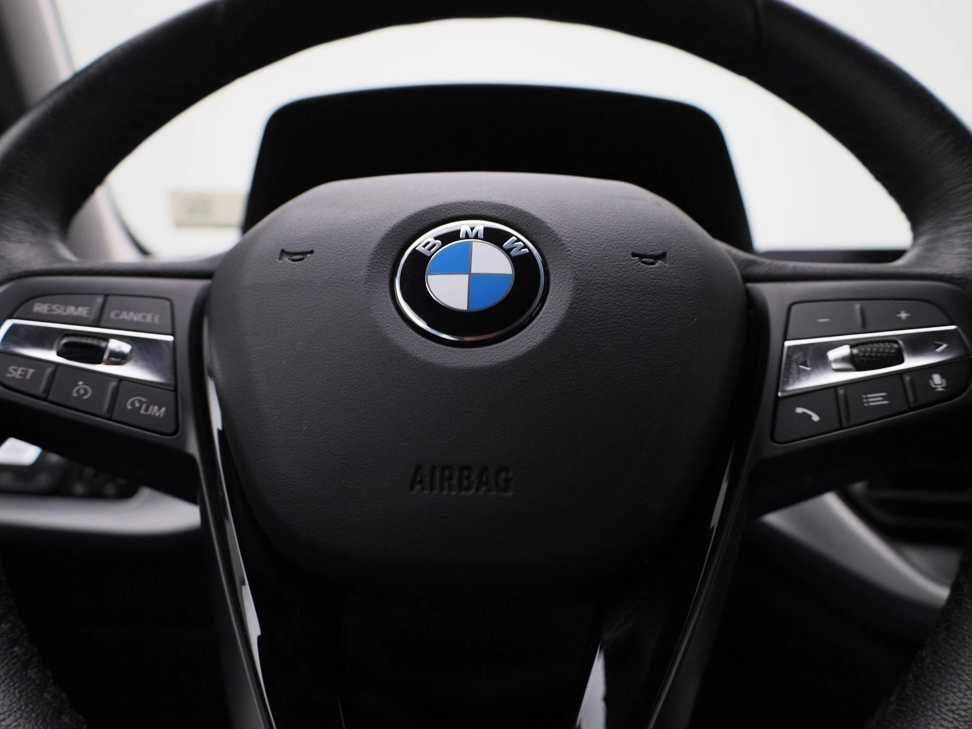 BMW-1 Serie-image-24