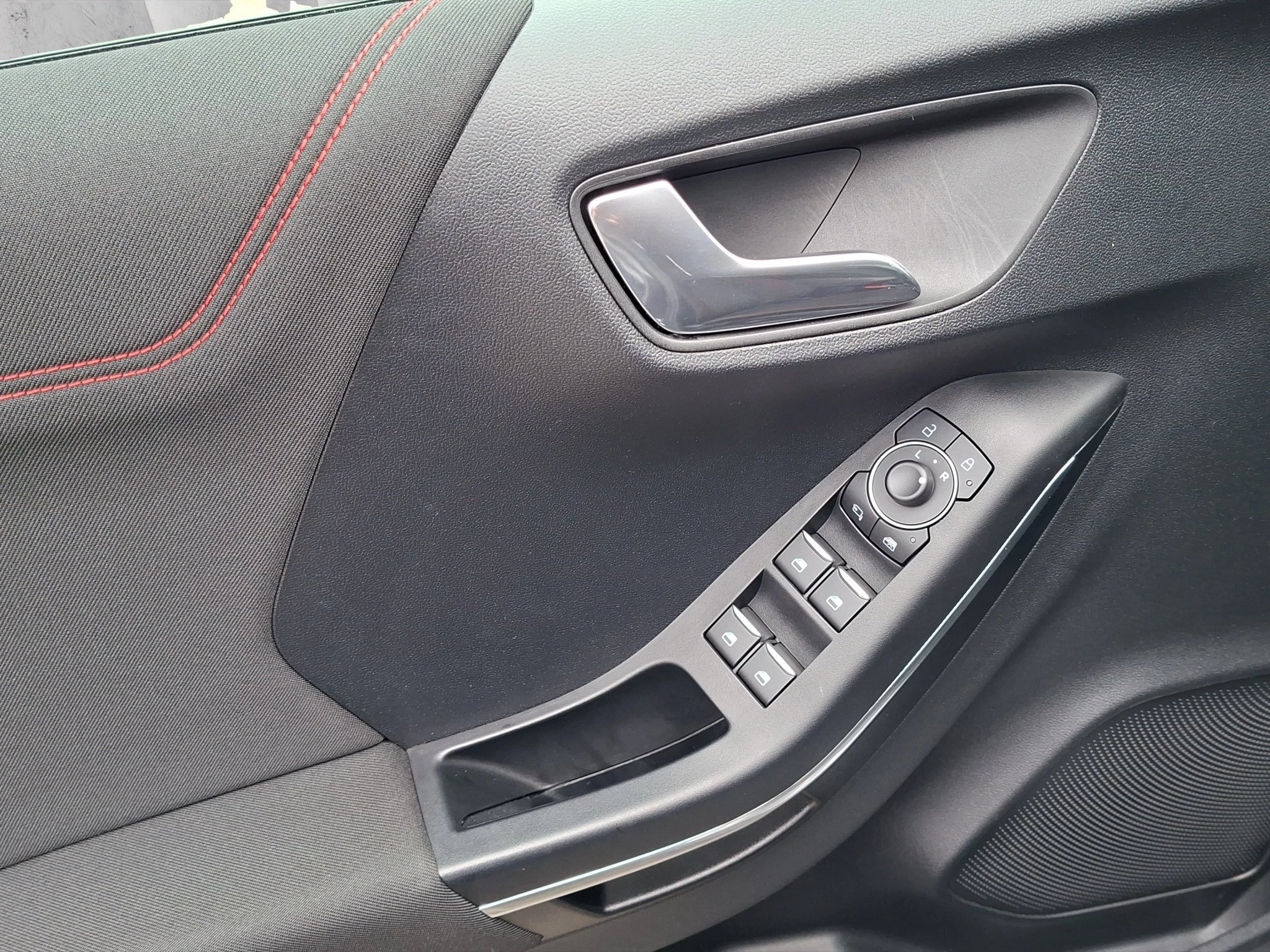 Ford Puma ST-Line Design 1.0 EB GJR | SHZ | PDC | LMF | Klima | BT | ZV mit FB