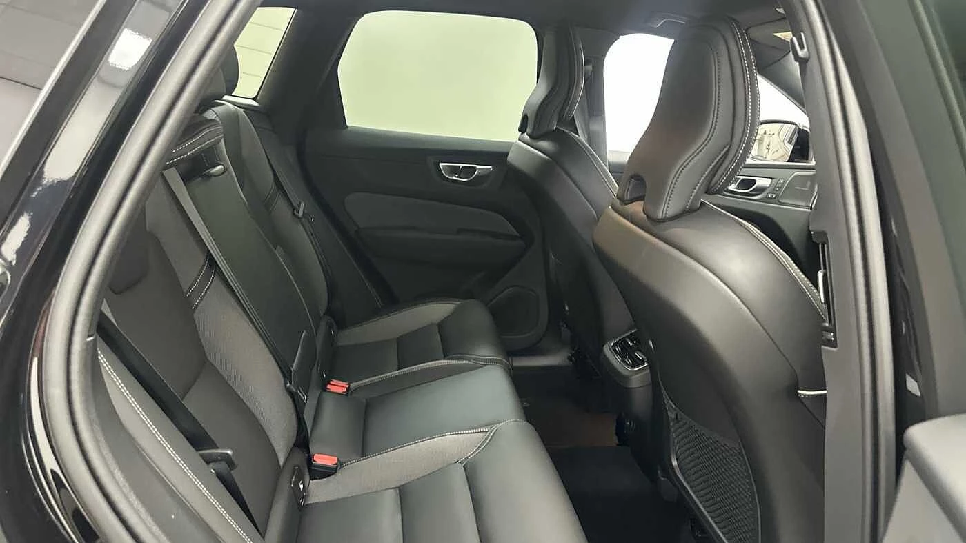 Volvo-XC60-image-7