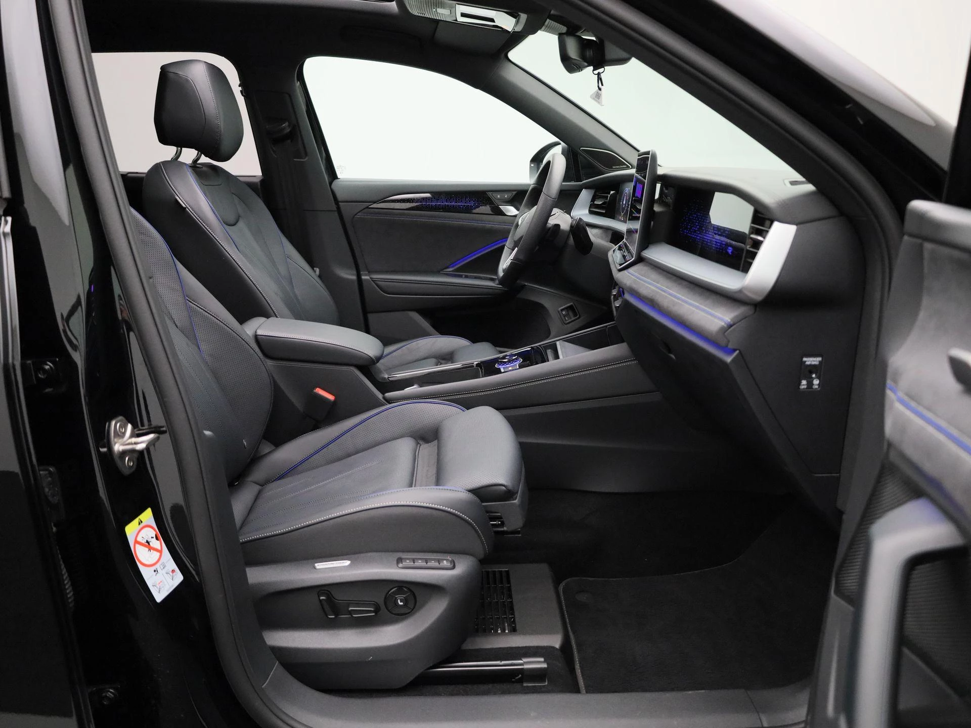 Volkswagen Tayron 1.5 eHybrid R-Line Edition 272 PK|