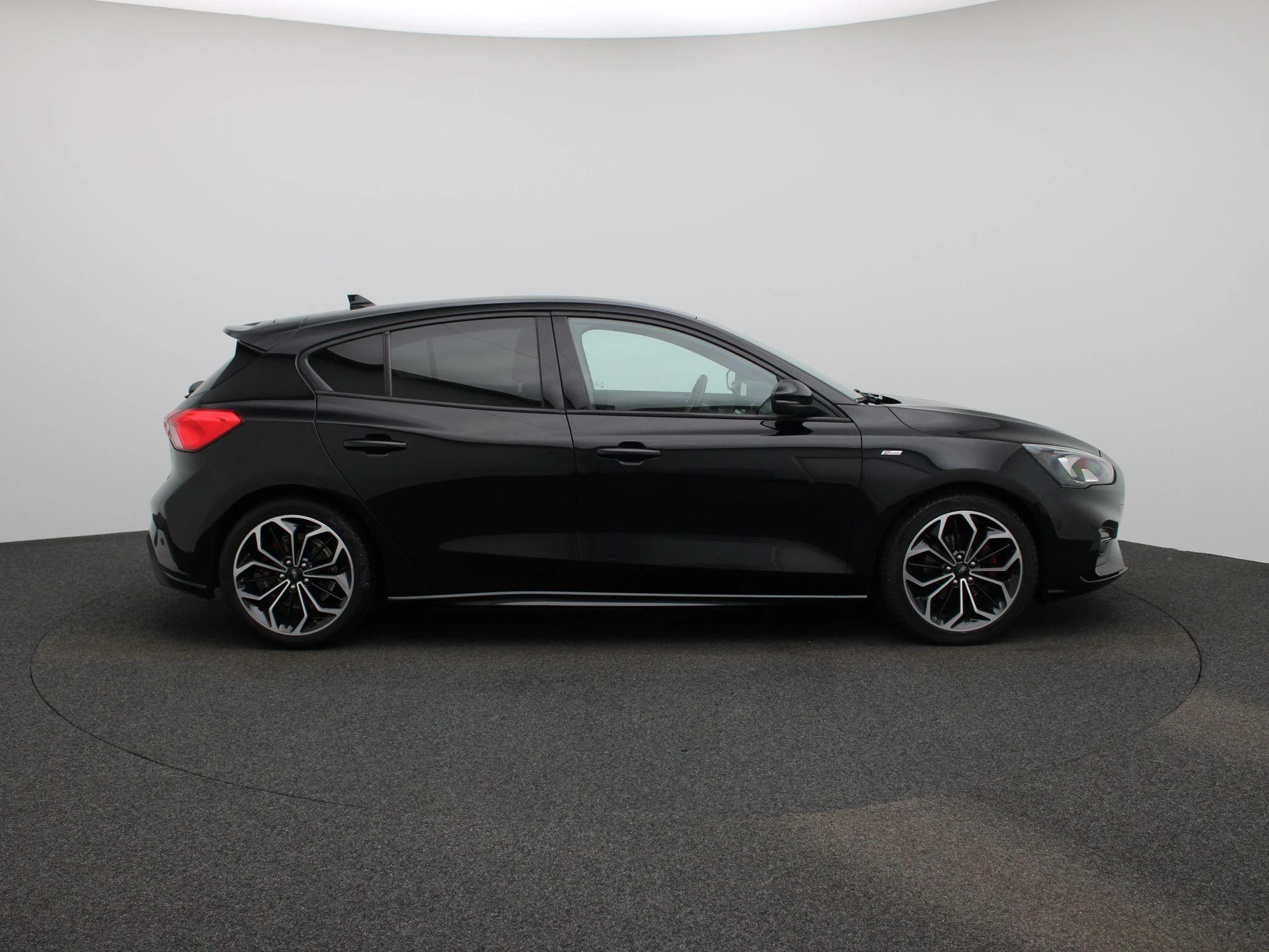 Ford-Focus-image-5