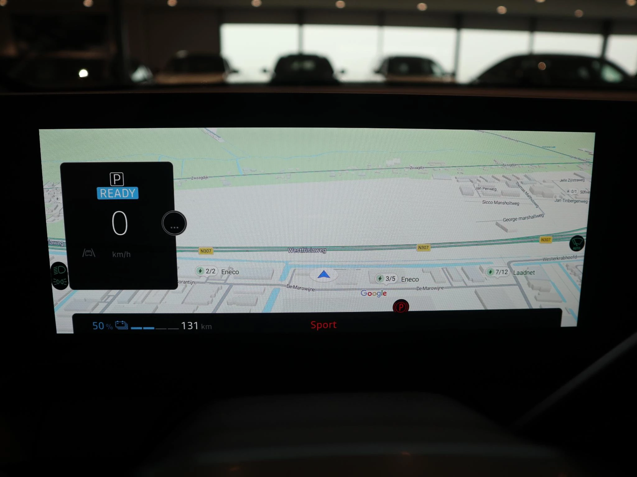 Renault-Megane E-Tech-image-13