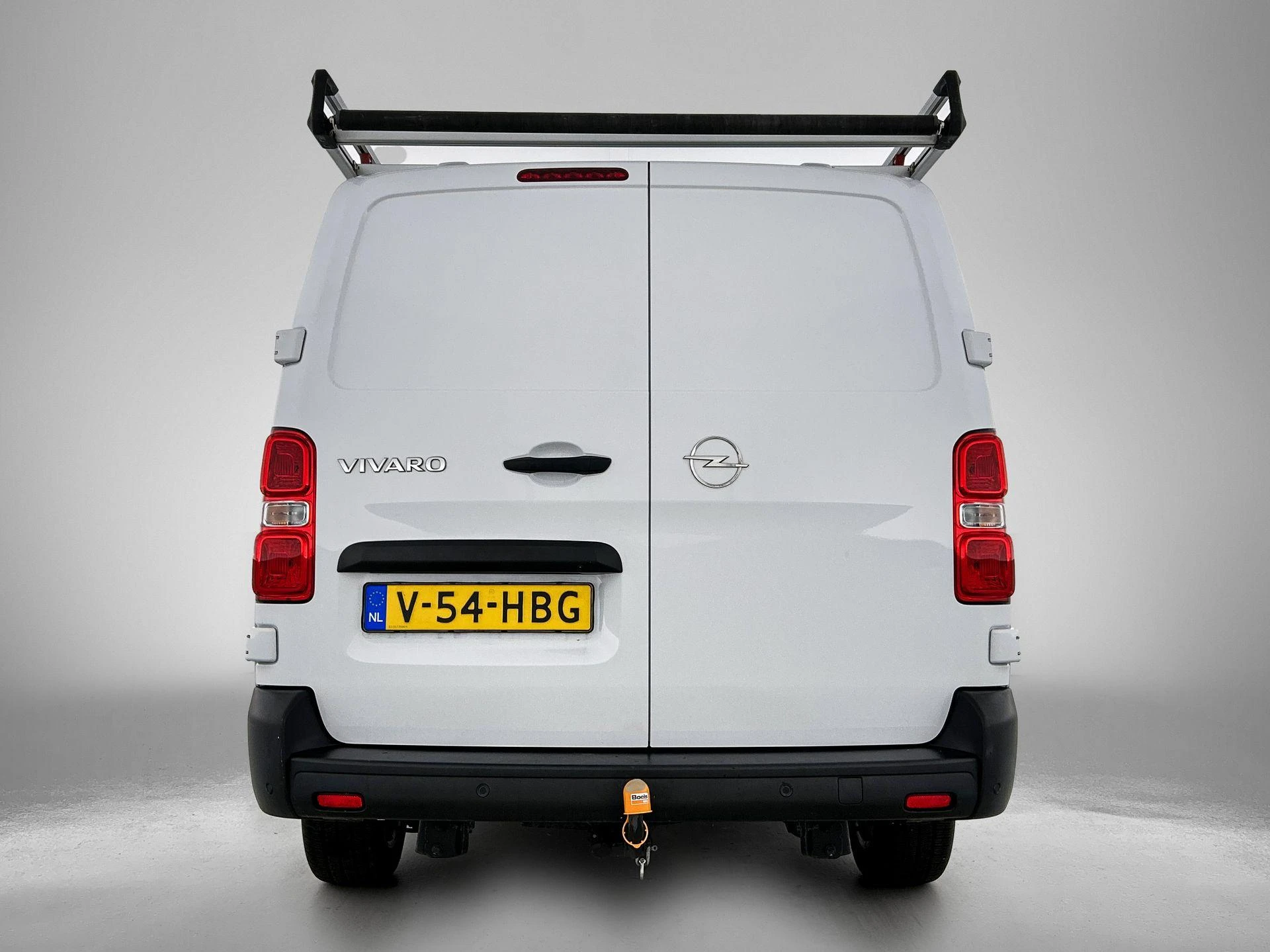 Opel-Vivaro-image-2